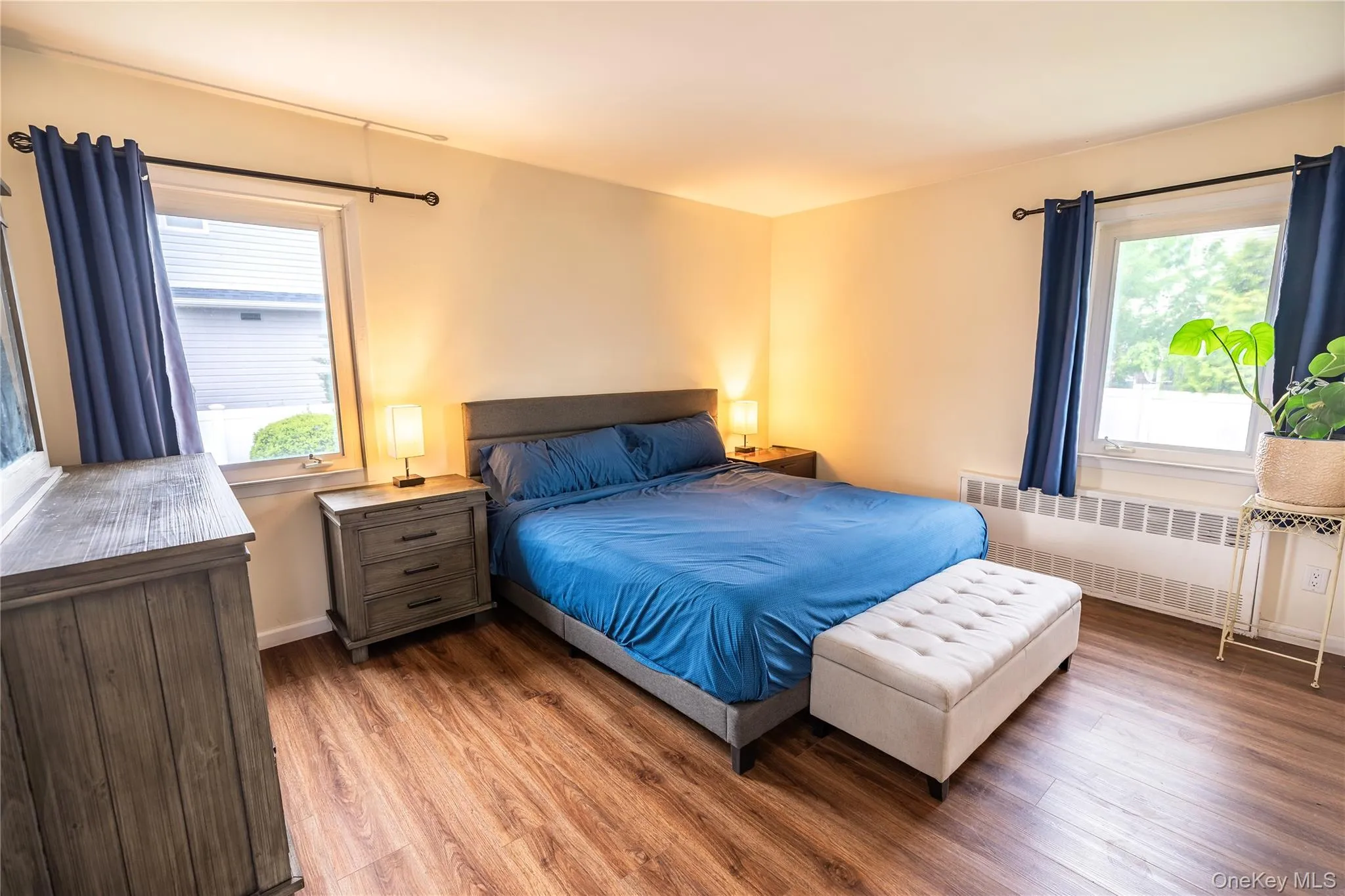 3330 Murdock Avenue, Hempstead, NY, 3 Bedrooms Bedrooms, 6 Rooms Rooms,1 BathroomBathrooms,Residential,For Rent,Murdock,0,1008052 3330 Murdock Avenue, Hempstead, NY, 3 Bedrooms Bedrooms, 6 Rooms Rooms,1 BathroomBathrooms,Residential,For Rent,Murdock,0,1008052