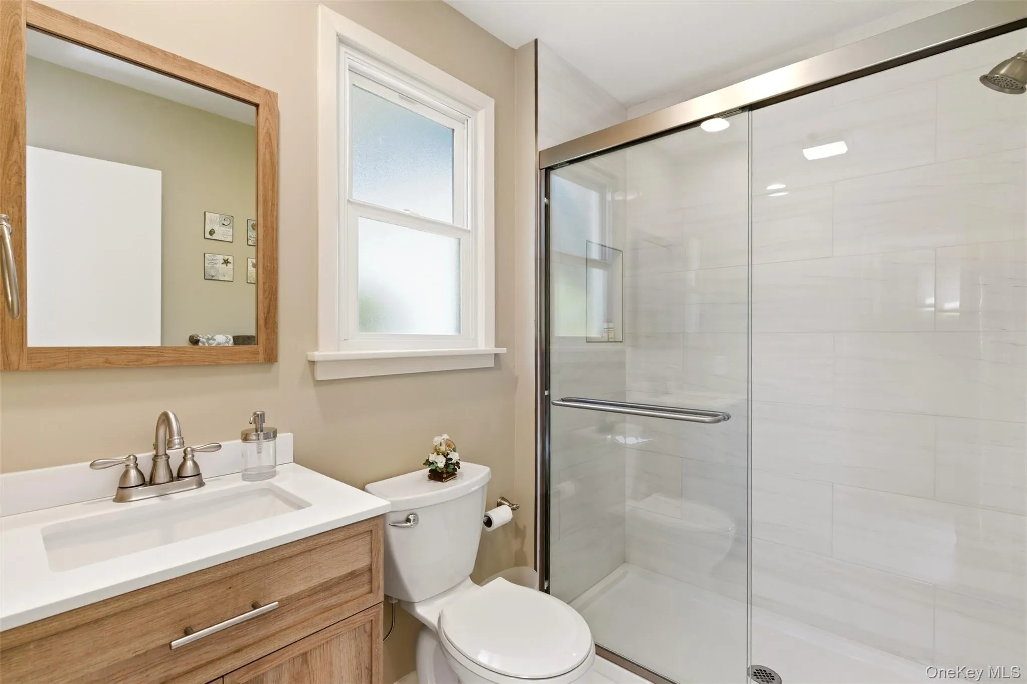 54 Westview Road, Huntington, NY, 3 Bedrooms Bedrooms, 7 Rooms Rooms,3 BathroomsBathrooms,Residential,For Rent,Westview,0,1008054 54 Westview Road, Huntington, NY, 3 Bedrooms Bedrooms, 7 Rooms Rooms,3 BathroomsBathrooms,Residential,For Rent,Westview,0,1008054