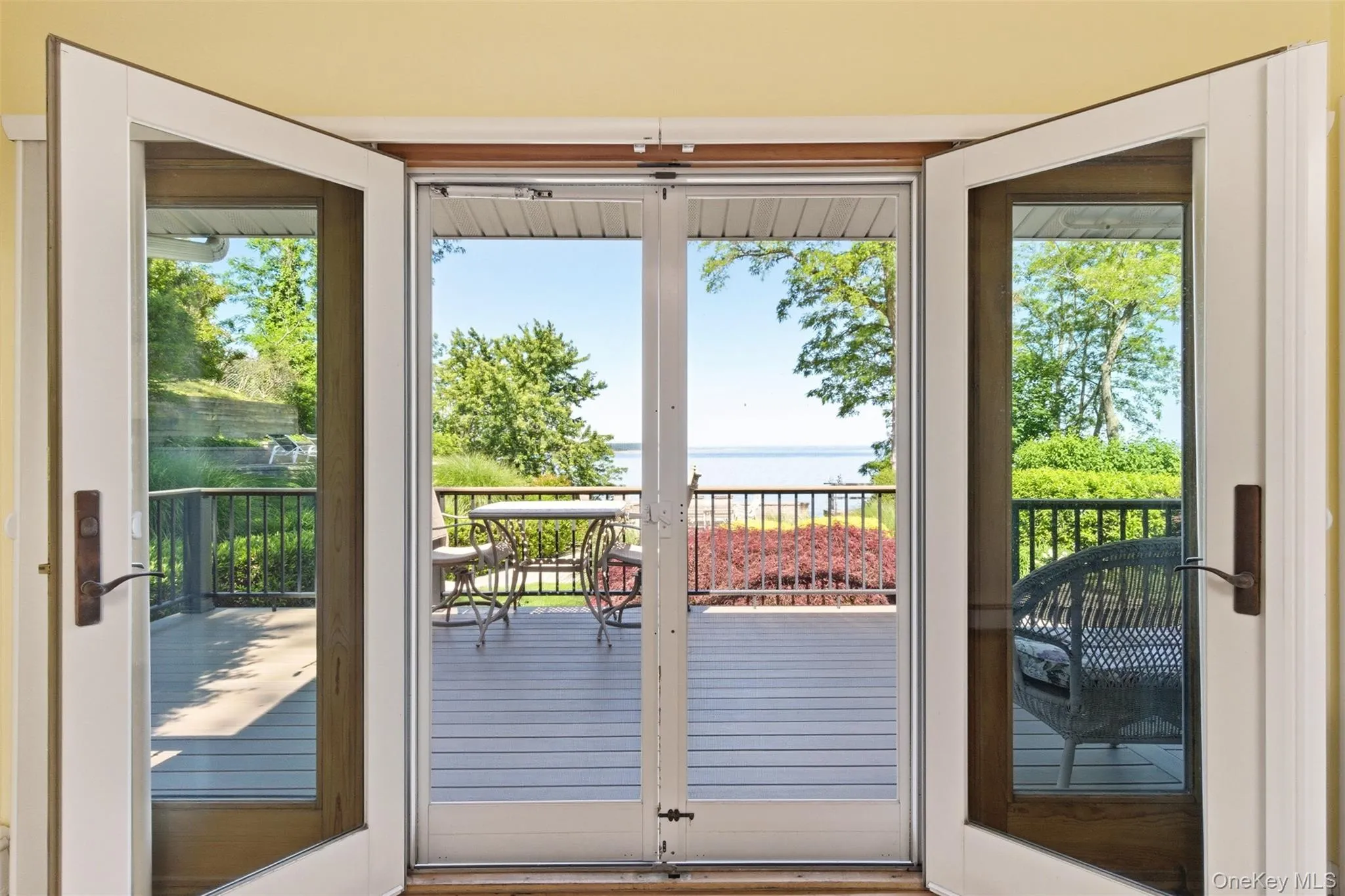 54 Westview Road, Huntington, NY, 3 Bedrooms Bedrooms, 7 Rooms Rooms,3 BathroomsBathrooms,Residential,For Rent,Westview,0,1008054 54 Westview Road, Huntington, NY, 3 Bedrooms Bedrooms, 7 Rooms Rooms,3 BathroomsBathrooms,Residential,For Rent,Westview,0,1008054