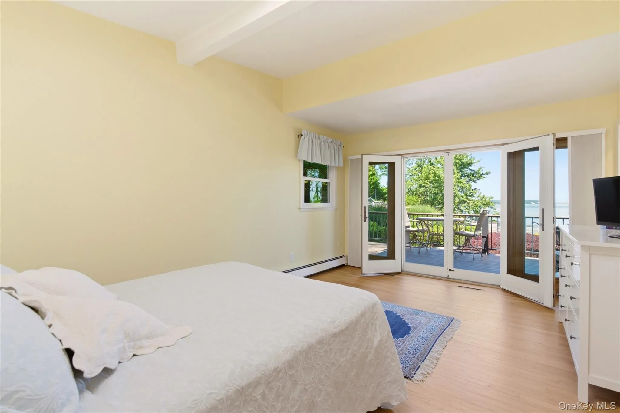 54 Westview Road, Huntington, NY, 3 Bedrooms Bedrooms, 7 Rooms Rooms,3 BathroomsBathrooms,Residential,For Rent,Westview,0,1008054 54 Westview Road, Huntington, NY, 3 Bedrooms Bedrooms, 7 Rooms Rooms,3 BathroomsBathrooms,Residential,For Rent,Westview,0,1008054