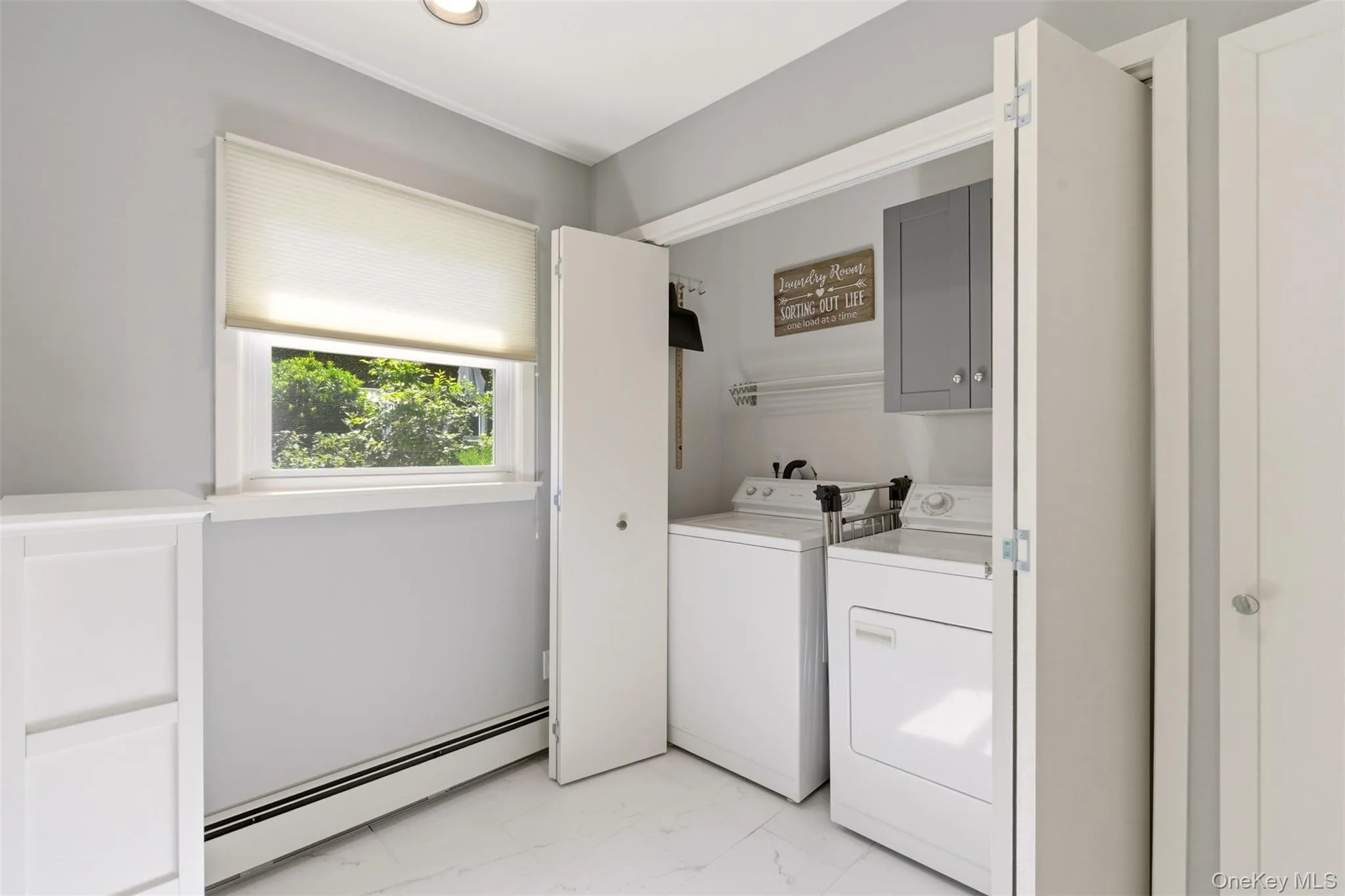 54 Westview Road, Huntington, NY, 3 Bedrooms Bedrooms, 7 Rooms Rooms,3 BathroomsBathrooms,Residential,For Rent,Westview,0,1008054 54 Westview Road, Huntington, NY, 3 Bedrooms Bedrooms, 7 Rooms Rooms,3 BathroomsBathrooms,Residential,For Rent,Westview,0,1008054