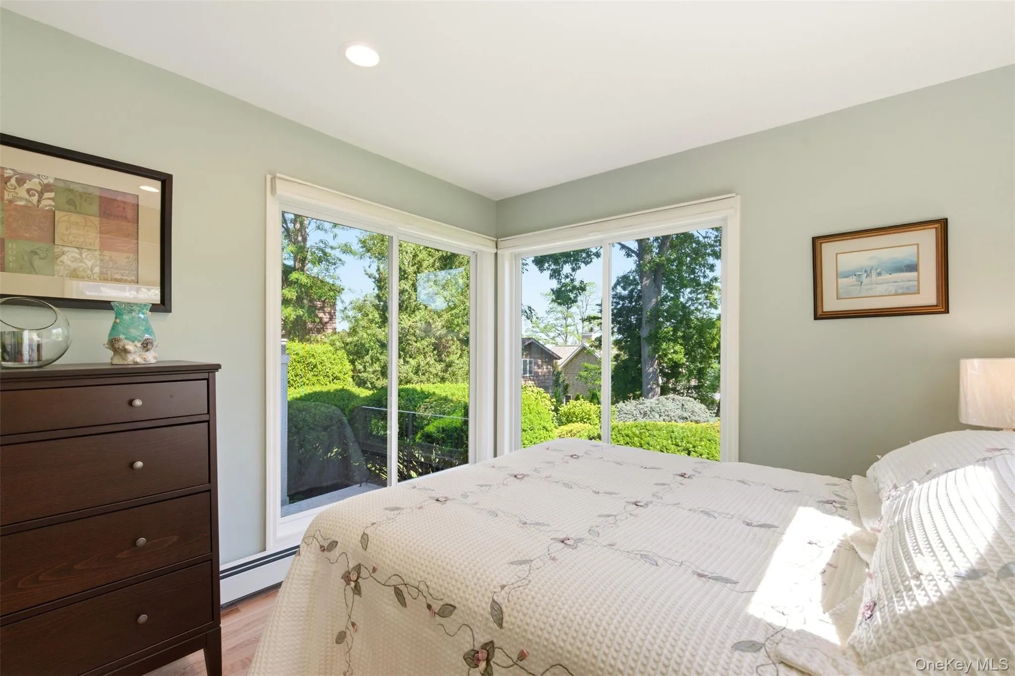 54 Westview Road, Huntington, NY, 3 Bedrooms Bedrooms, 7 Rooms Rooms,3 BathroomsBathrooms,Residential,For Rent,Westview,0,1008054 54 Westview Road, Huntington, NY, 3 Bedrooms Bedrooms, 7 Rooms Rooms,3 BathroomsBathrooms,Residential,For Rent,Westview,0,1008054
