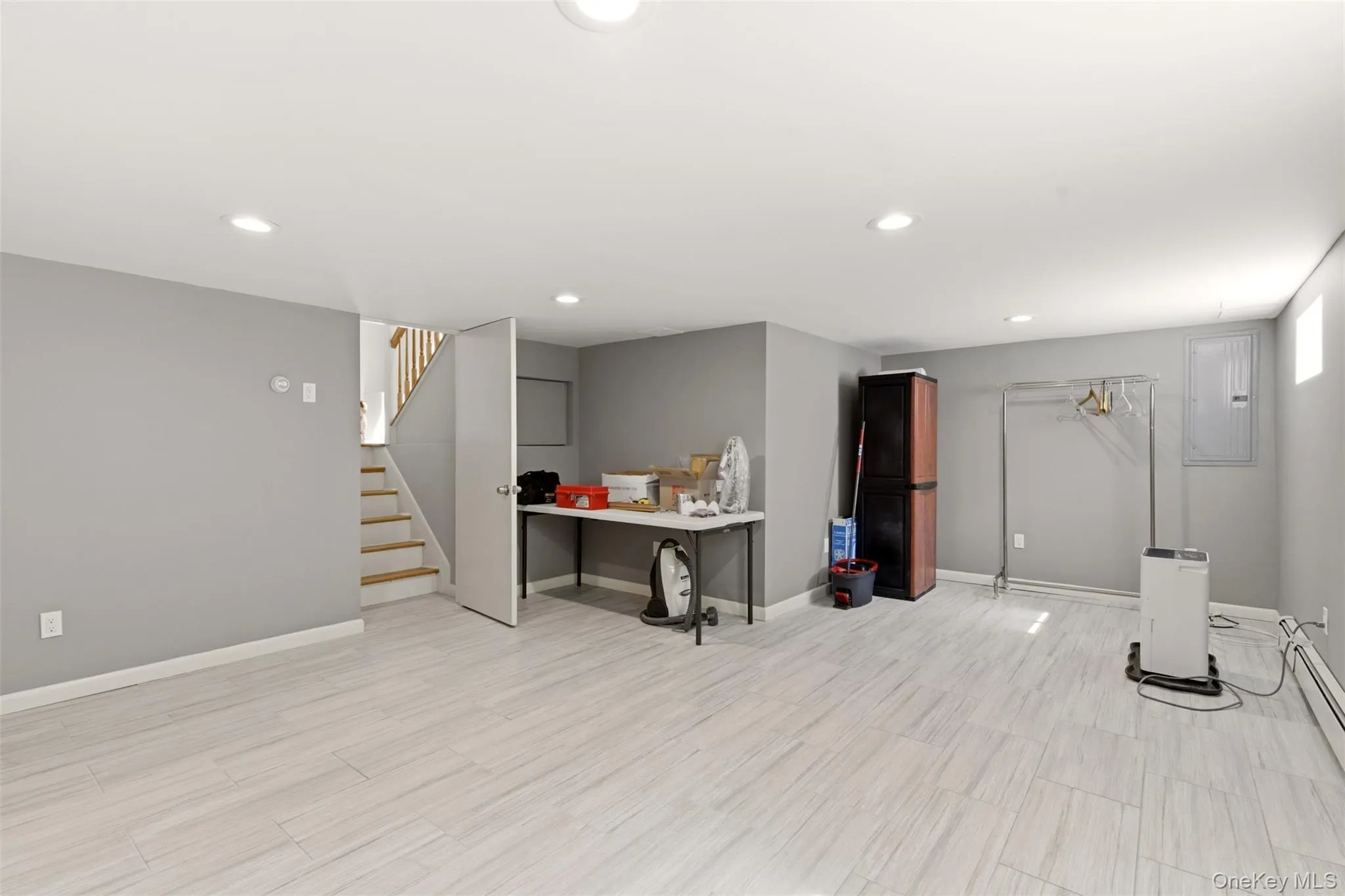 54 Westview Road, Huntington, NY, 3 Bedrooms Bedrooms, 7 Rooms Rooms,3 BathroomsBathrooms,Residential,For Rent,Westview,0,1008054 54 Westview Road, Huntington, NY, 3 Bedrooms Bedrooms, 7 Rooms Rooms,3 BathroomsBathrooms,Residential,For Rent,Westview,0,1008054