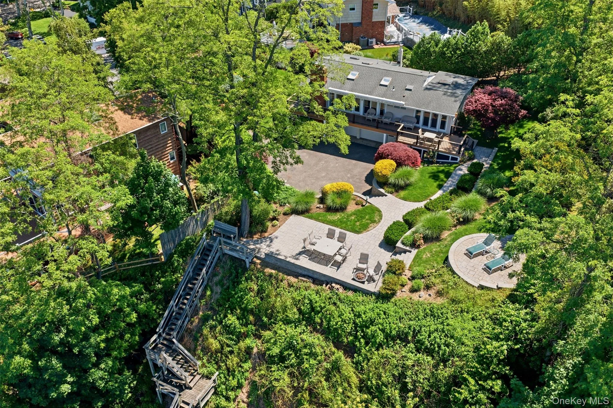 54 Westview Road, Huntington, NY, 3 Bedrooms Bedrooms, 7 Rooms Rooms,3 BathroomsBathrooms,Residential,For Rent,Westview,0,1008054 54 Westview Road, Huntington, NY, 3 Bedrooms Bedrooms, 7 Rooms Rooms,3 BathroomsBathrooms,Residential,For Rent,Westview,0,1008054
