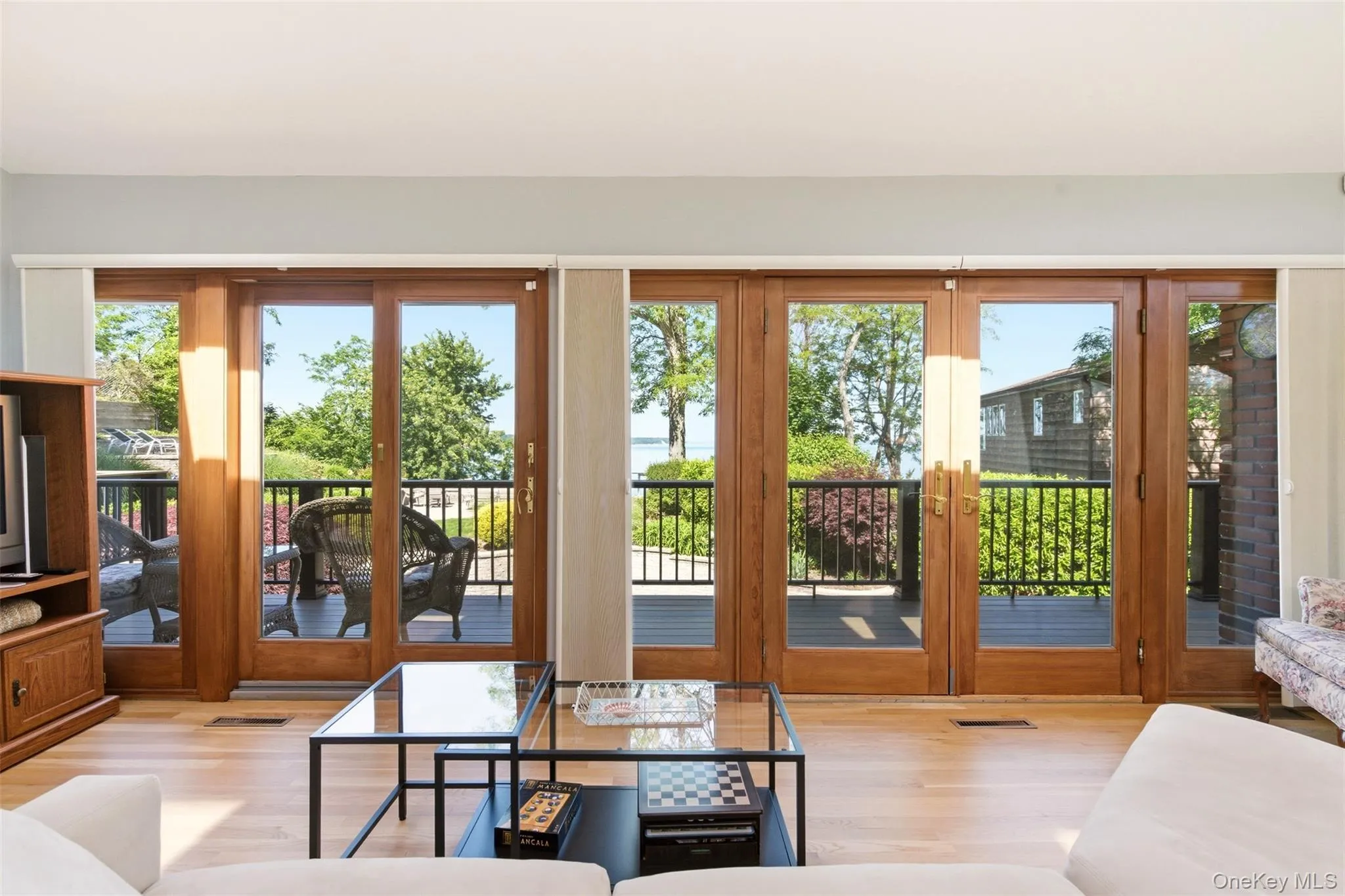 54 Westview Road, Huntington, NY, 3 Bedrooms Bedrooms, 7 Rooms Rooms,3 BathroomsBathrooms,Residential,For Rent,Westview,0,1008054 54 Westview Road, Huntington, NY, 3 Bedrooms Bedrooms, 7 Rooms Rooms,3 BathroomsBathrooms,Residential,For Rent,Westview,0,1008054