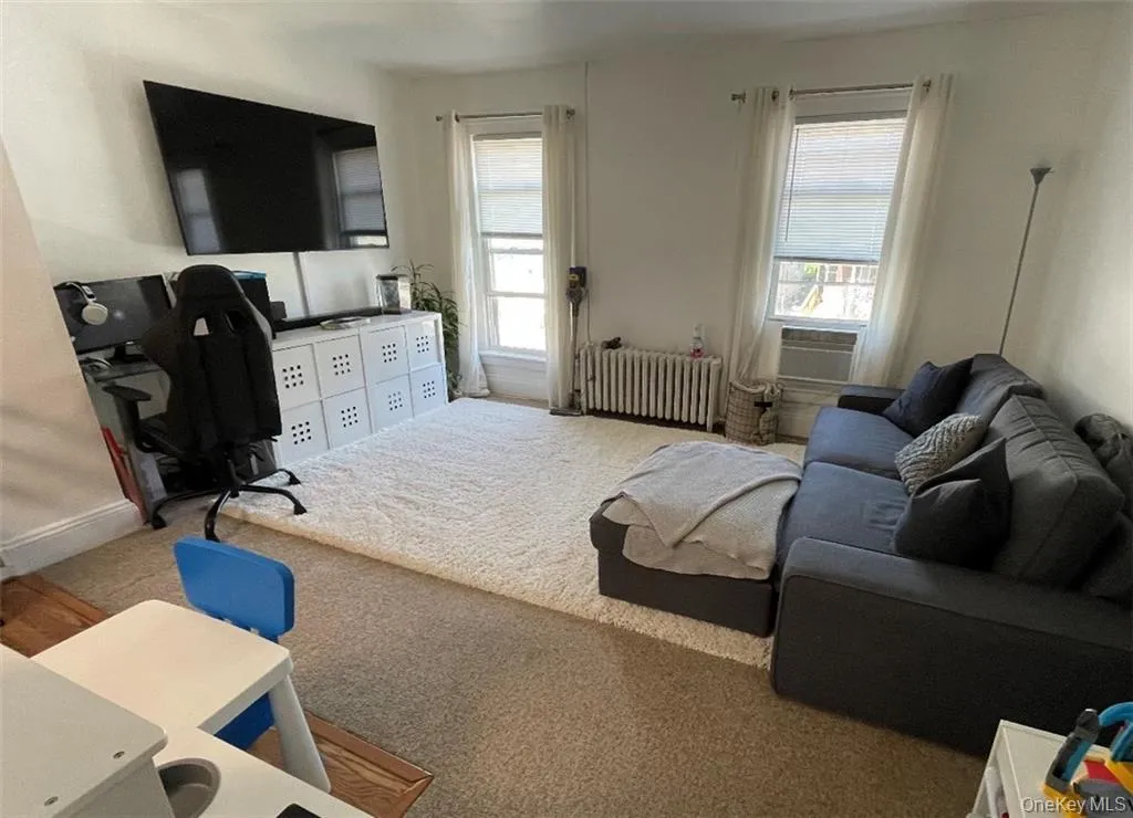 76 Benson Street, Haverstraw, NY, 1 Bedroom Bedrooms, 3 Rooms Rooms,1 BathroomBathrooms,Residential Lease,For Rent,Benson,0,1008057 76 Benson Street, Haverstraw, NY, 1 Bedroom Bedrooms, 3 Rooms Rooms,1 BathroomBathrooms,Residential Lease,For Rent,Benson,0,1008057
