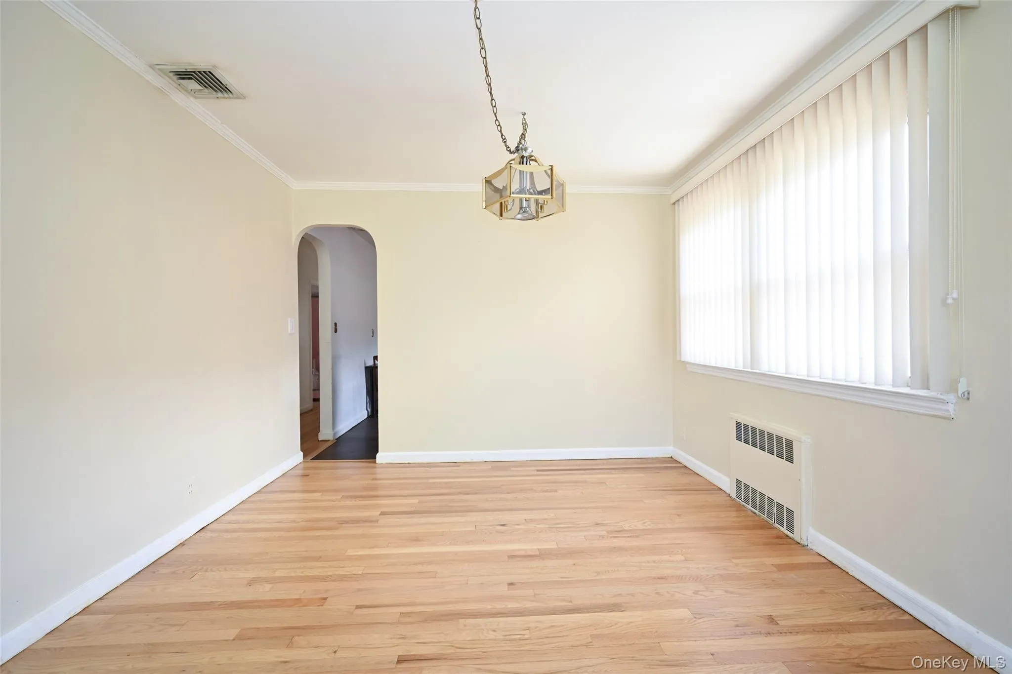 65-31 171st Street, New York, NY, 3 Bedrooms Bedrooms, 10 Rooms Rooms,2 BathroomsBathrooms,Residential,For Rent,171st,0,1008061 65-31 171st Street, New York, NY, 3 Bedrooms Bedrooms, 10 Rooms Rooms,2 BathroomsBathrooms,Residential,For Rent,171st,0,1008061