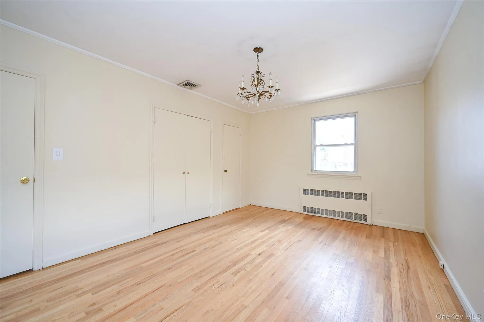 65-31 171st Street, New York, NY, 3 Bedrooms Bedrooms, 10 Rooms Rooms,2 BathroomsBathrooms,Residential,For Rent,171st,0,1008061 65-31 171st Street, New York, NY, 3 Bedrooms Bedrooms, 10 Rooms Rooms,2 BathroomsBathrooms,Residential,For Rent,171st,0,1008061
