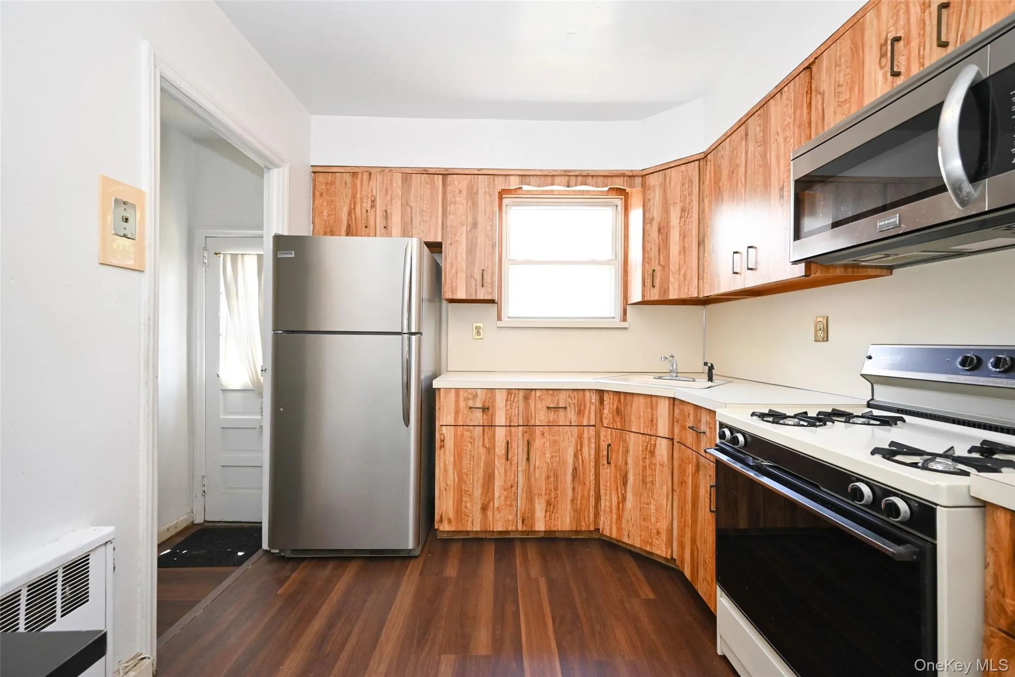 65-31 171st Street, New York, NY, 3 Bedrooms Bedrooms, 10 Rooms Rooms,2 BathroomsBathrooms,Residential,For Rent,171st,0,1008061 65-31 171st Street, New York, NY, 3 Bedrooms Bedrooms, 10 Rooms Rooms,2 BathroomsBathrooms,Residential,For Rent,171st,0,1008061