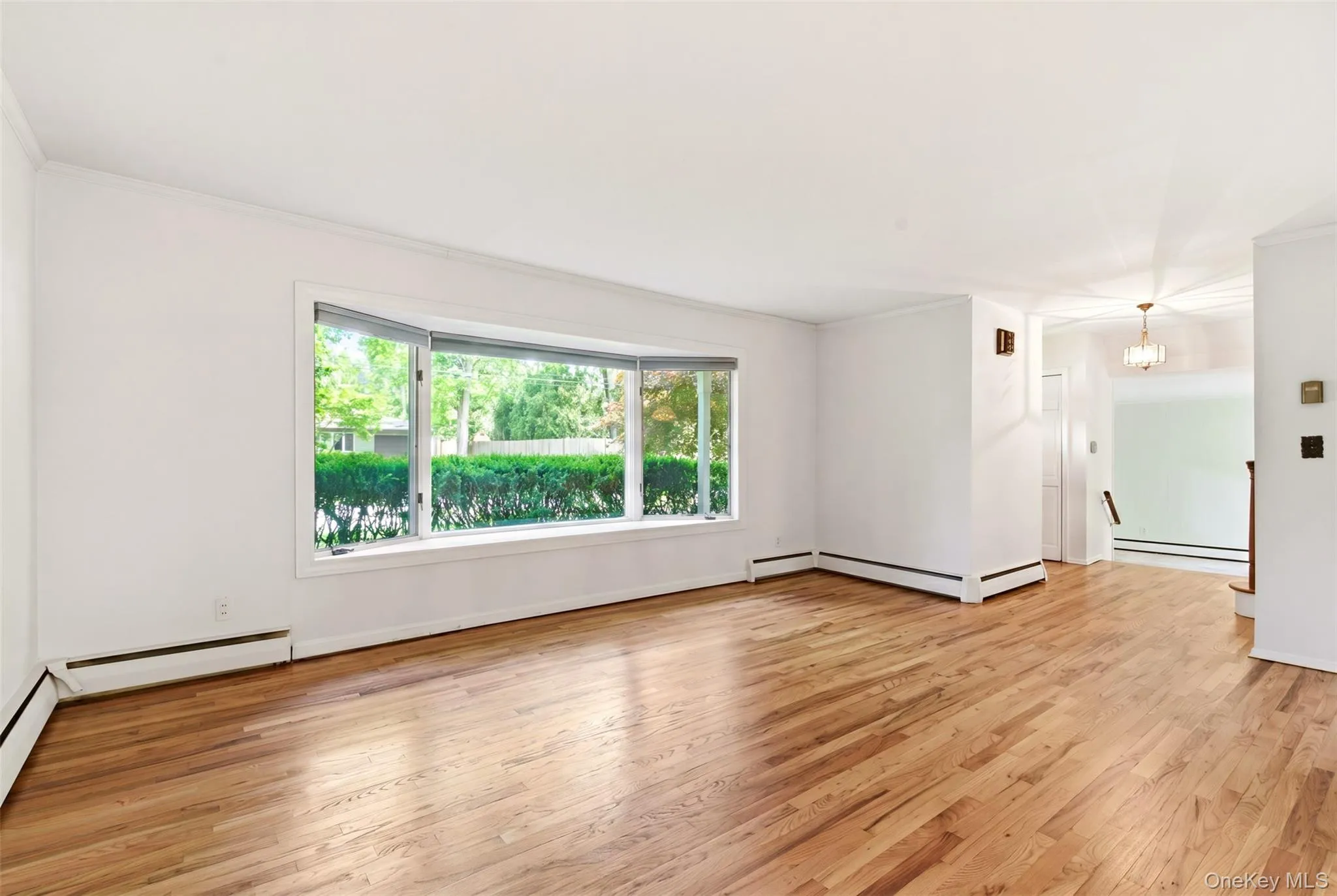 Gleaming Hardwood Floors Gleaming Hardwood Floors