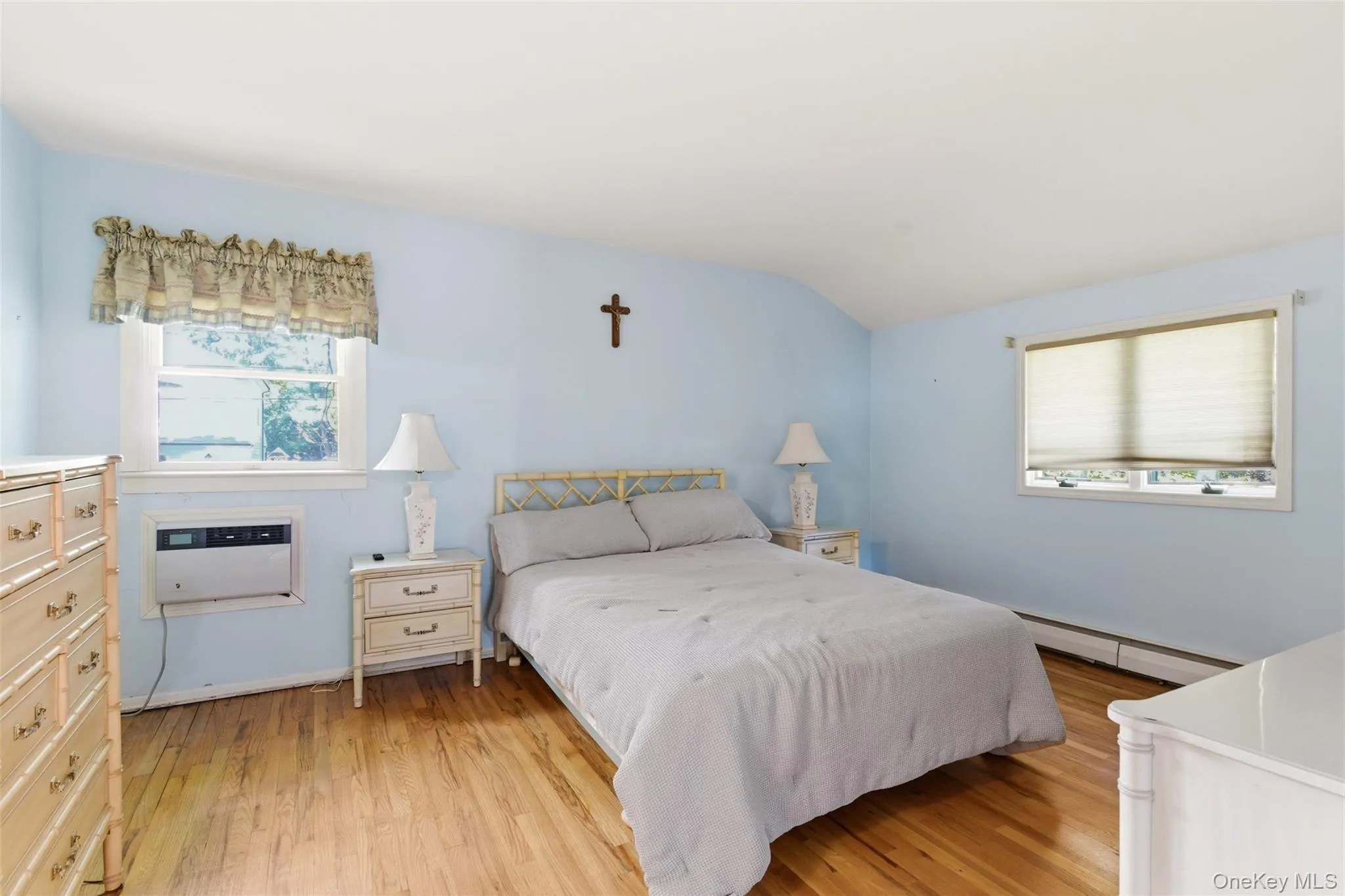 2 Bartel Place, Huntington, NY, 5 Bedrooms Bedrooms, 9 Rooms Rooms,2 BathroomsBathrooms,Residential,For Rent,Bartel,0,1008064 2 Bartel Place, Huntington, NY, 5 Bedrooms Bedrooms, 9 Rooms Rooms,2 BathroomsBathrooms,Residential,For Rent,Bartel,0,1008064