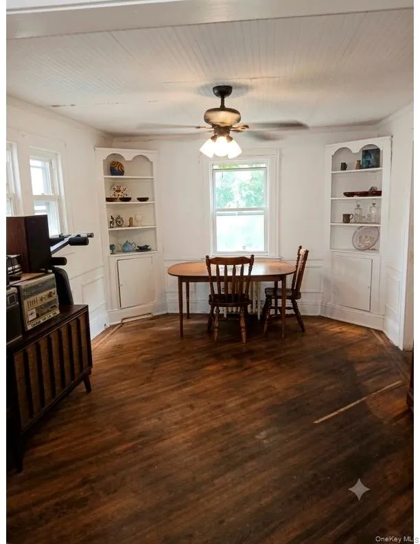 Actual Dining Room. Actual Dining Room.