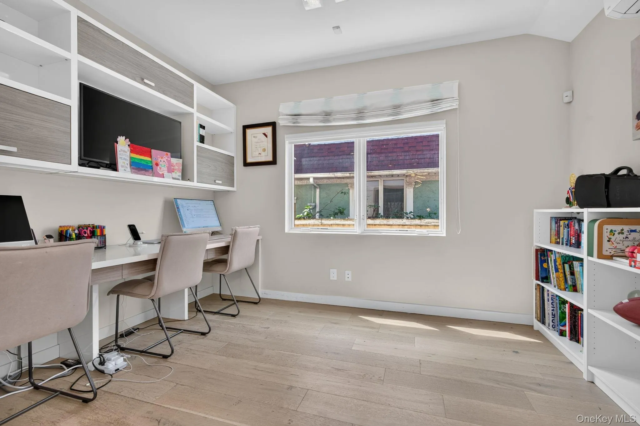 262 End Avenue, New York, NY, 6 Bedrooms Bedrooms, 10 Rooms Rooms,4 BathroomsBathrooms,Residential,For Rent,End,0,1008068 262 End Avenue, New York, NY, 6 Bedrooms Bedrooms, 10 Rooms Rooms,4 BathroomsBathrooms,Residential,For Rent,End,0,1008068