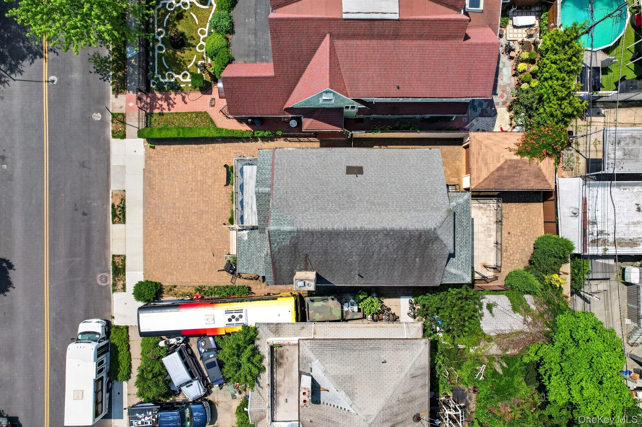 262 End Avenue, New York, NY, 6 Bedrooms Bedrooms, 10 Rooms Rooms,4 BathroomsBathrooms,Residential,For Rent,End,0,1008068 262 End Avenue, New York, NY, 6 Bedrooms Bedrooms, 10 Rooms Rooms,4 BathroomsBathrooms,Residential,For Rent,End,0,1008068
