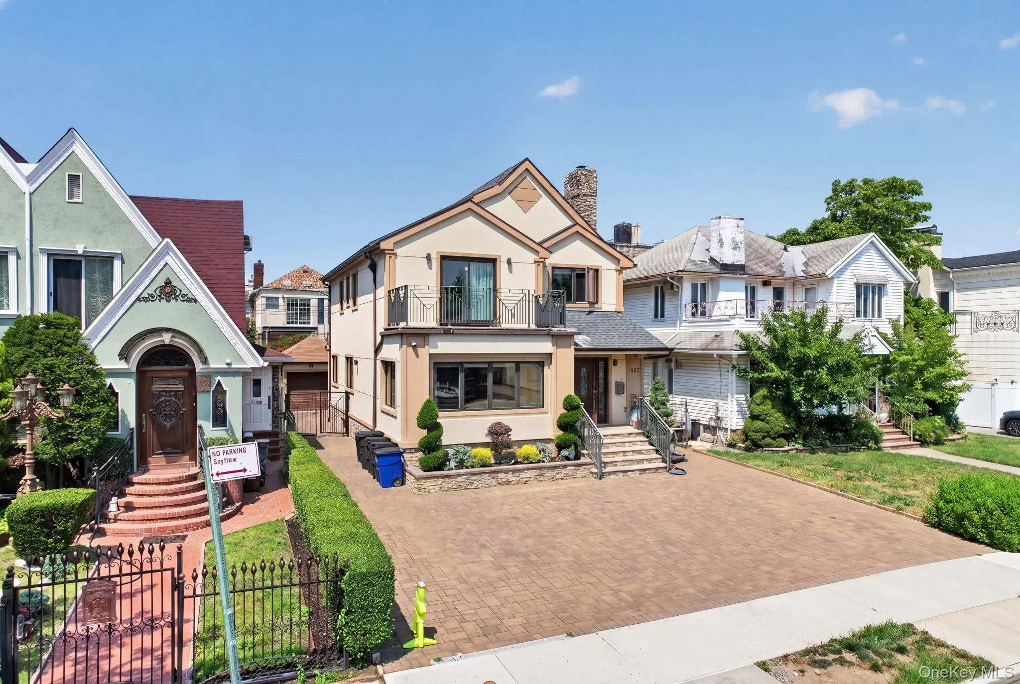 262 End Avenue, New York, NY, 6 Bedrooms Bedrooms, 10 Rooms Rooms,4 BathroomsBathrooms,Residential,For Rent,End,0,1008068 262 End Avenue, New York, NY, 6 Bedrooms Bedrooms, 10 Rooms Rooms,4 BathroomsBathrooms,Residential,For Rent,End,0,1008068