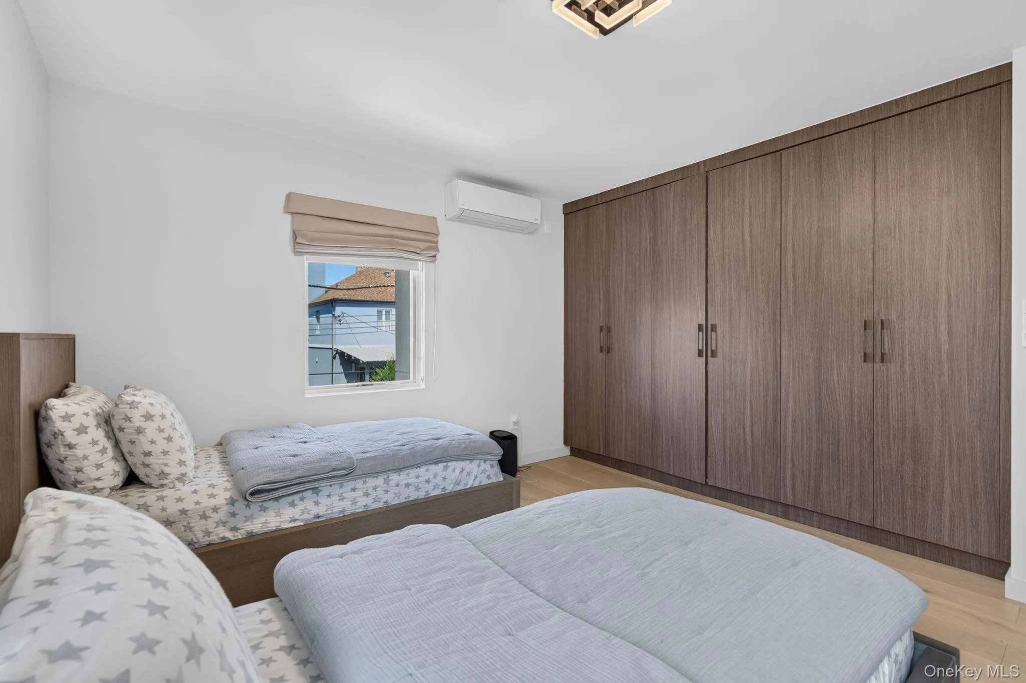 262 End Avenue, New York, NY, 6 Bedrooms Bedrooms, 10 Rooms Rooms,4 BathroomsBathrooms,Residential,For Rent,End,0,1008068 262 End Avenue, New York, NY, 6 Bedrooms Bedrooms, 10 Rooms Rooms,4 BathroomsBathrooms,Residential,For Rent,End,0,1008068