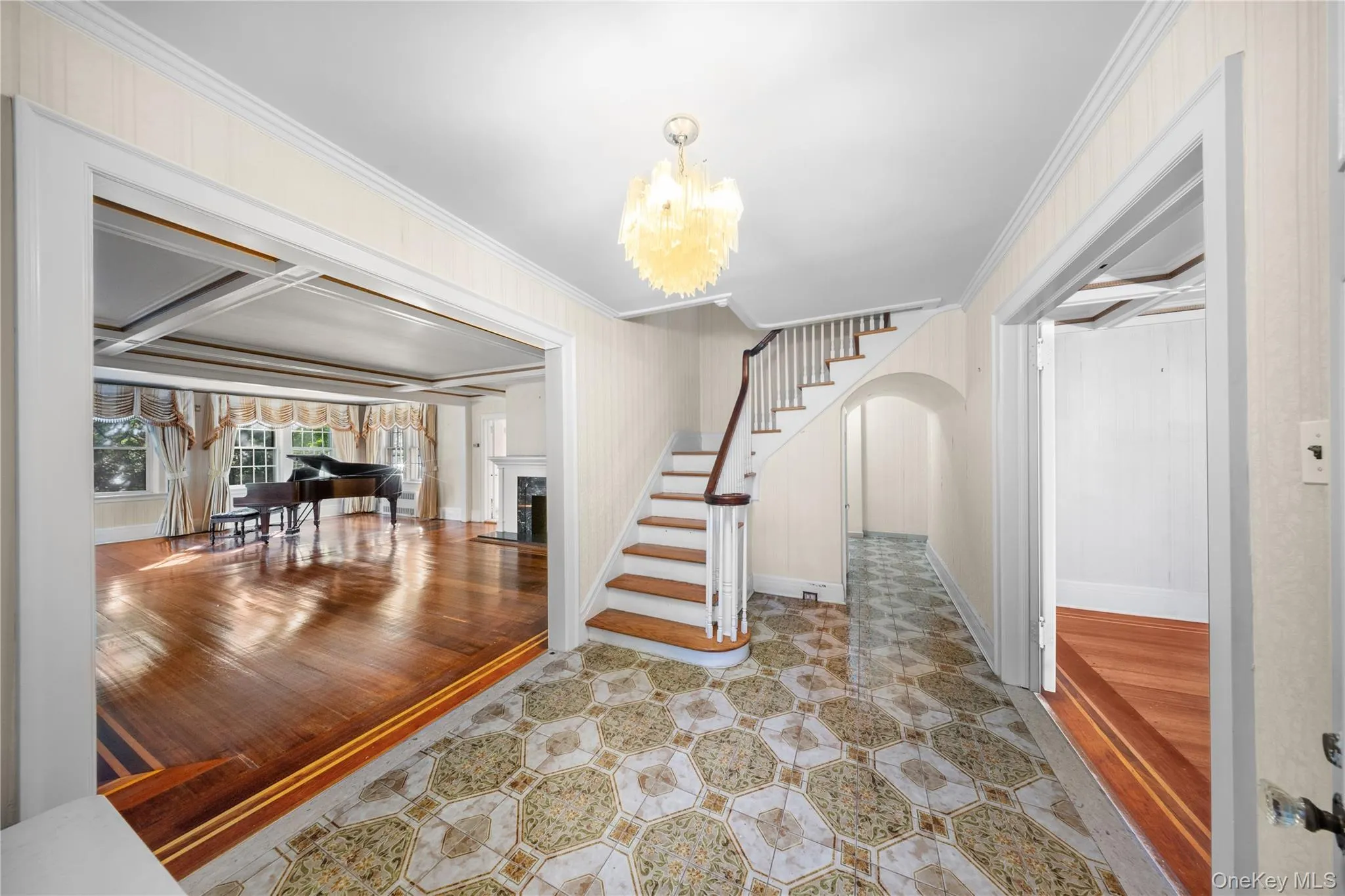 6954 Dartmouth Street, New York, NY, 6 Bedrooms Bedrooms, 12 Rooms Rooms,4 BathroomsBathrooms,Residential,For Rent,Dartmouth,0,1008074 6954 Dartmouth Street, New York, NY, 6 Bedrooms Bedrooms, 12 Rooms Rooms,4 BathroomsBathrooms,Residential,For Rent,Dartmouth,0,1008074