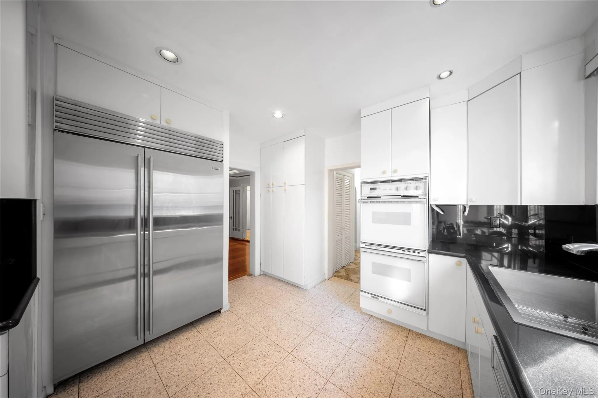 6954 Dartmouth Street, New York, NY, 6 Bedrooms Bedrooms, 12 Rooms Rooms,4 BathroomsBathrooms,Residential,For Rent,Dartmouth,0,1008074 6954 Dartmouth Street, New York, NY, 6 Bedrooms Bedrooms, 12 Rooms Rooms,4 BathroomsBathrooms,Residential,For Rent,Dartmouth,0,1008074