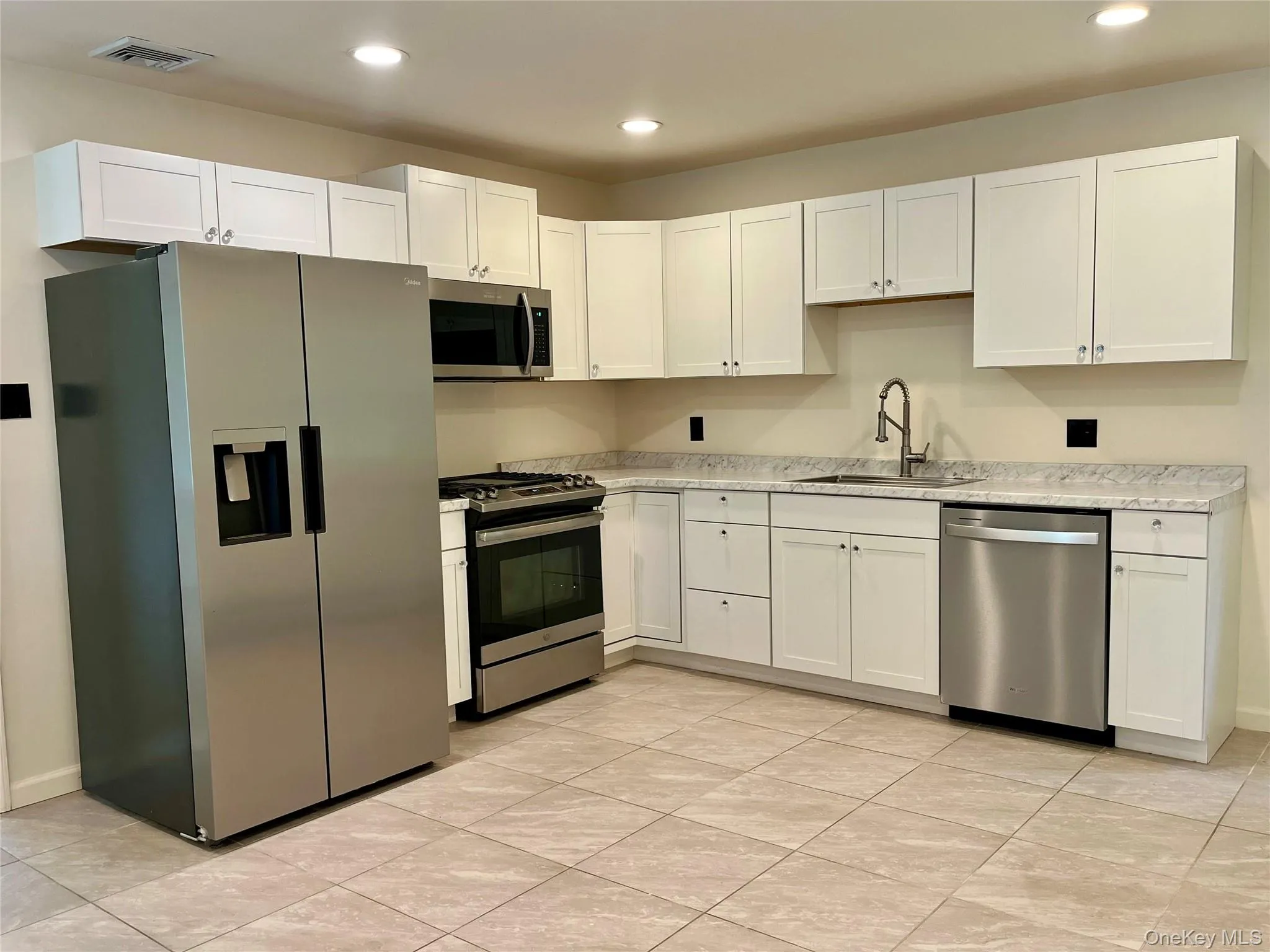 1037 Ridgebury Road, Wawayanda, NY, 3 Bedrooms Bedrooms, 9 Rooms Rooms,2 BathroomsBathrooms,Residential,For Rent,Ridgebury,0,1008075 1037 Ridgebury Road, Wawayanda, NY, 3 Bedrooms Bedrooms, 9 Rooms Rooms,2 BathroomsBathrooms,Residential,For Rent,Ridgebury,0,1008075