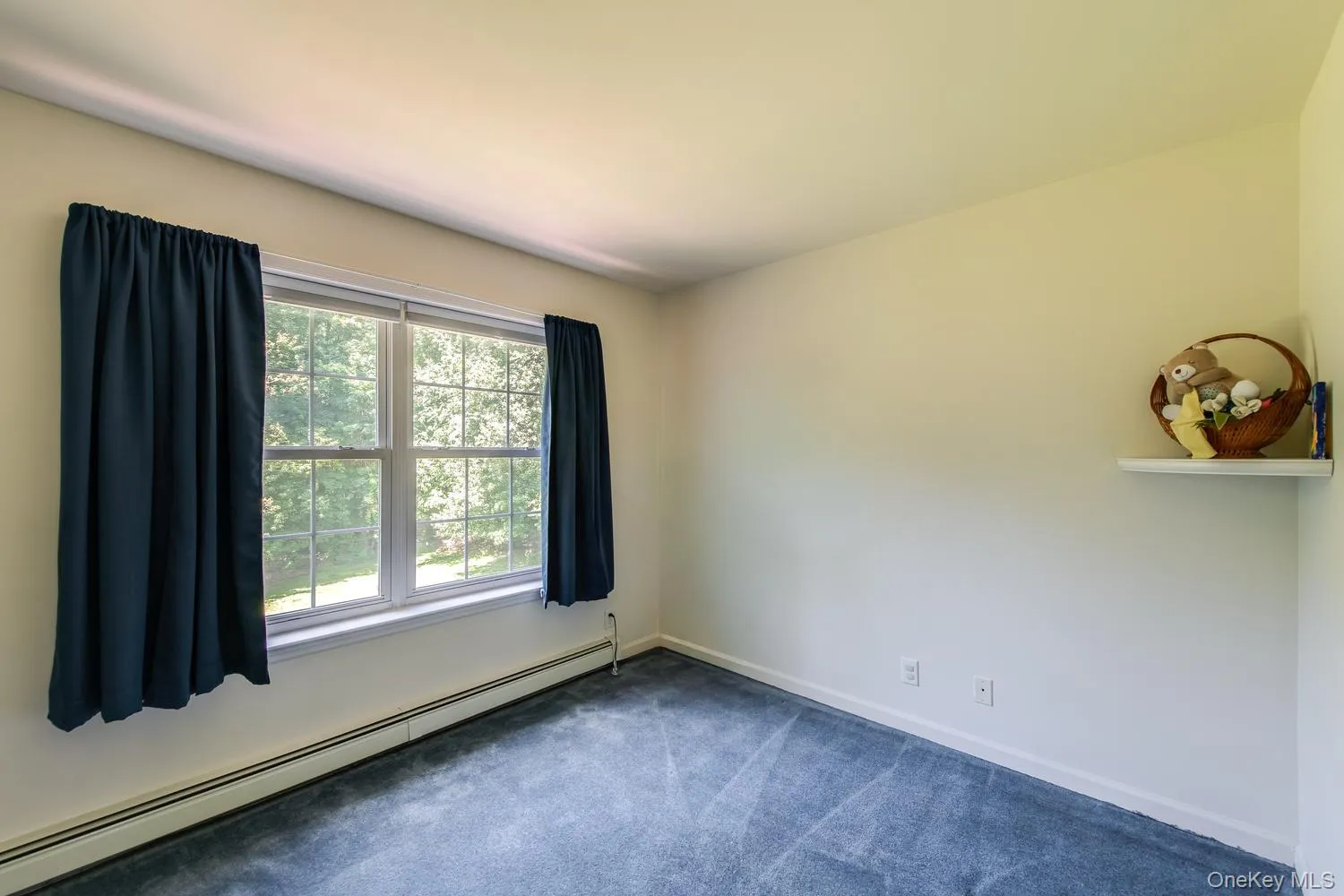 65 Marges Way, East Fishkill, NY, 4 Bedrooms Bedrooms, 8 Rooms Rooms,2 BathroomsBathrooms,Residential,For Rent,Marges,0,1008082 65 Marges Way, East Fishkill, NY, 4 Bedrooms Bedrooms, 8 Rooms Rooms,2 BathroomsBathrooms,Residential,For Rent,Marges,0,1008082
