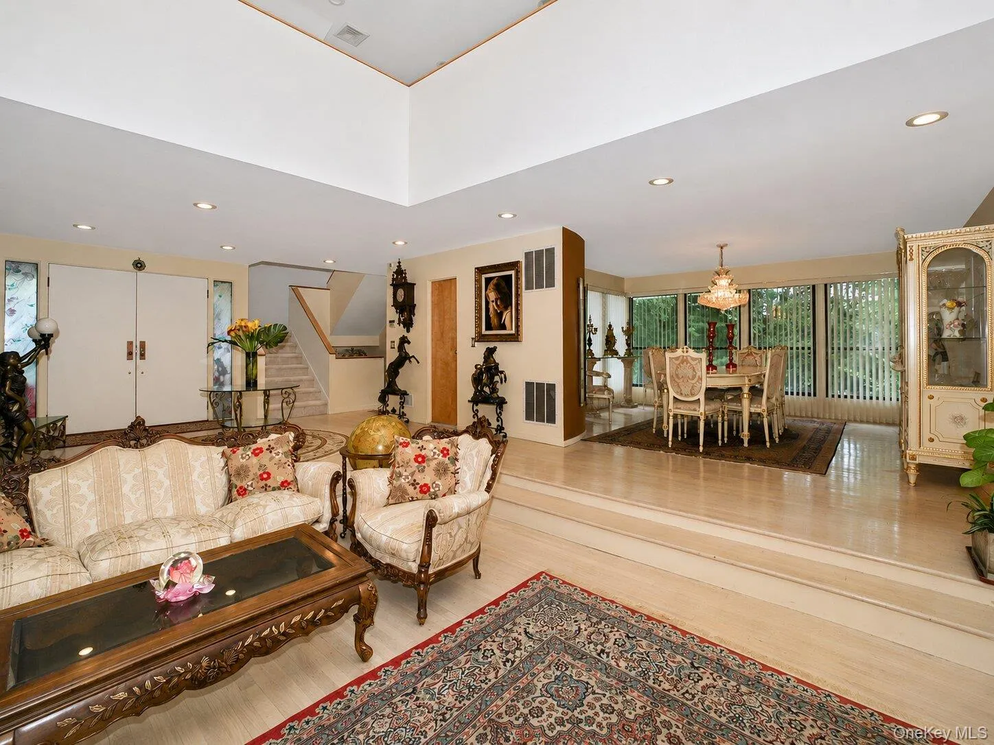 4 Stoneridge Court, Oyster Bay, NY, 5 Bedrooms Bedrooms, 11 Rooms Rooms,4 BathroomsBathrooms,Residential,For Rent,Stoneridge,0,1008084 4 Stoneridge Court, Oyster Bay, NY, 5 Bedrooms Bedrooms, 11 Rooms Rooms,4 BathroomsBathrooms,Residential,For Rent,Stoneridge,0,1008084