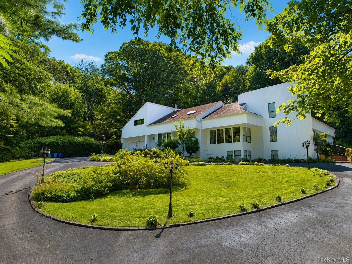 4 Stoneridge Court, Oyster Bay, NY, 5 Bedrooms Bedrooms, 11 Rooms Rooms,4 BathroomsBathrooms,Residential,For Rent,Stoneridge,0,1008084 4 Stoneridge Court, Oyster Bay, NY, 5 Bedrooms Bedrooms, 11 Rooms Rooms,4 BathroomsBathrooms,Residential,For Rent,Stoneridge,0,1008084