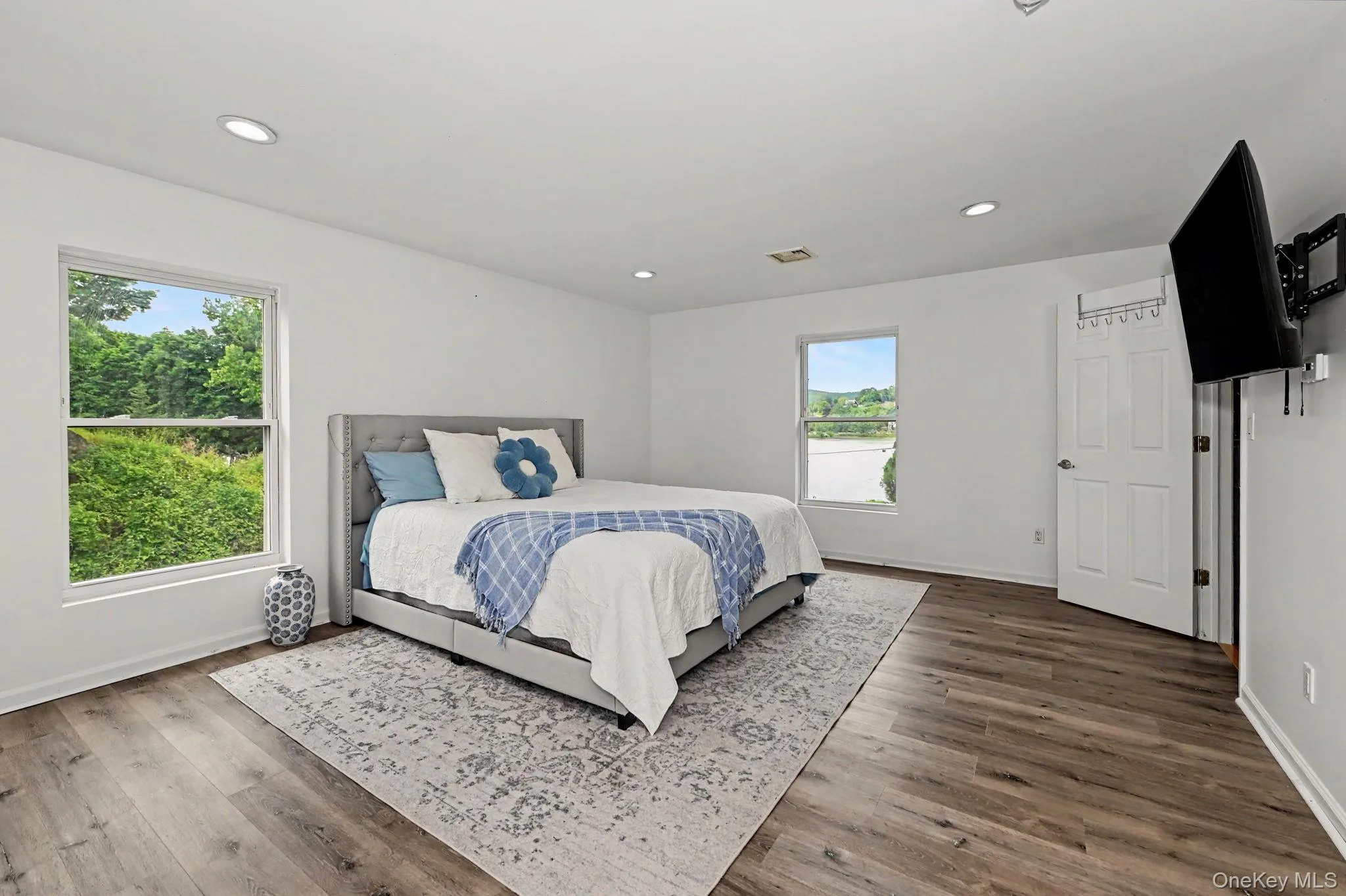 243 Kings Ferry Road, Cortlandt, NY, 3 Bedrooms Bedrooms, 11 Rooms Rooms,2 BathroomsBathrooms,Residential,For Rent,Kings Ferry,0,1008088 243 Kings Ferry Road, Cortlandt, NY, 3 Bedrooms Bedrooms, 11 Rooms Rooms,2 BathroomsBathrooms,Residential,For Rent,Kings Ferry,0,1008088