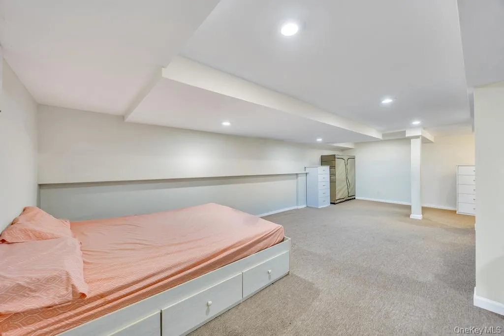 213 Hillcrest Drive, Hempstead, NY, 3 Bedrooms Bedrooms, 8 Rooms Rooms,2 BathroomsBathrooms,Residential,For Rent,Hillcrest,0,1008095 213 Hillcrest Drive, Hempstead, NY, 3 Bedrooms Bedrooms, 8 Rooms Rooms,2 BathroomsBathrooms,Residential,For Rent,Hillcrest,0,1008095