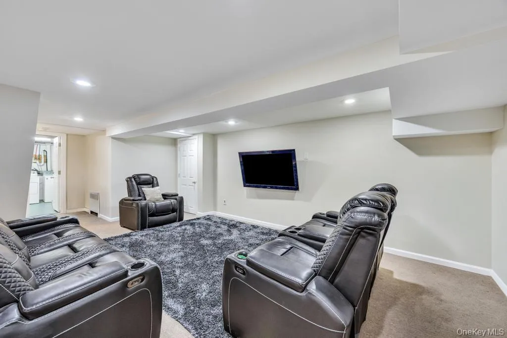 213 Hillcrest Drive, Hempstead, NY, 3 Bedrooms Bedrooms, 8 Rooms Rooms,2 BathroomsBathrooms,Residential,For Rent,Hillcrest,0,1008095 213 Hillcrest Drive, Hempstead, NY, 3 Bedrooms Bedrooms, 8 Rooms Rooms,2 BathroomsBathrooms,Residential,For Rent,Hillcrest,0,1008095
