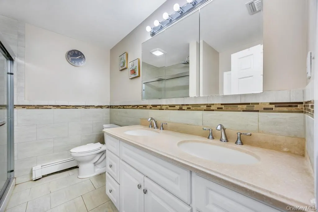 213 Hillcrest Drive, Hempstead, NY, 3 Bedrooms Bedrooms, 8 Rooms Rooms,2 BathroomsBathrooms,Residential,For Rent,Hillcrest,0,1008095 213 Hillcrest Drive, Hempstead, NY, 3 Bedrooms Bedrooms, 8 Rooms Rooms,2 BathroomsBathrooms,Residential,For Rent,Hillcrest,0,1008095