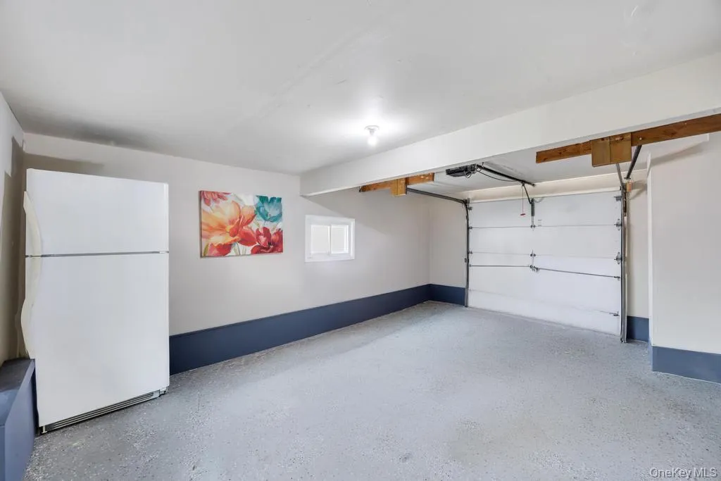 213 Hillcrest Drive, Hempstead, NY, 3 Bedrooms Bedrooms, 8 Rooms Rooms,2 BathroomsBathrooms,Residential,For Rent,Hillcrest,0,1008095 213 Hillcrest Drive, Hempstead, NY, 3 Bedrooms Bedrooms, 8 Rooms Rooms,2 BathroomsBathrooms,Residential,For Rent,Hillcrest,0,1008095