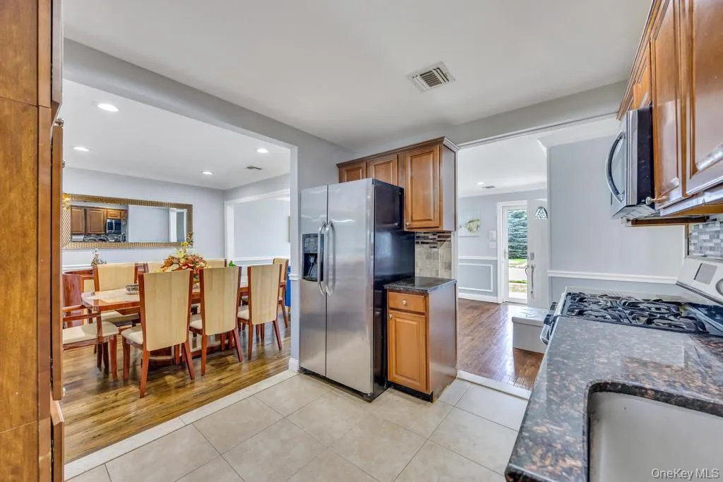 213 Hillcrest Drive, Hempstead, NY, 3 Bedrooms Bedrooms, 8 Rooms Rooms,2 BathroomsBathrooms,Residential,For Rent,Hillcrest,0,1008095 213 Hillcrest Drive, Hempstead, NY, 3 Bedrooms Bedrooms, 8 Rooms Rooms,2 BathroomsBathrooms,Residential,For Rent,Hillcrest,0,1008095