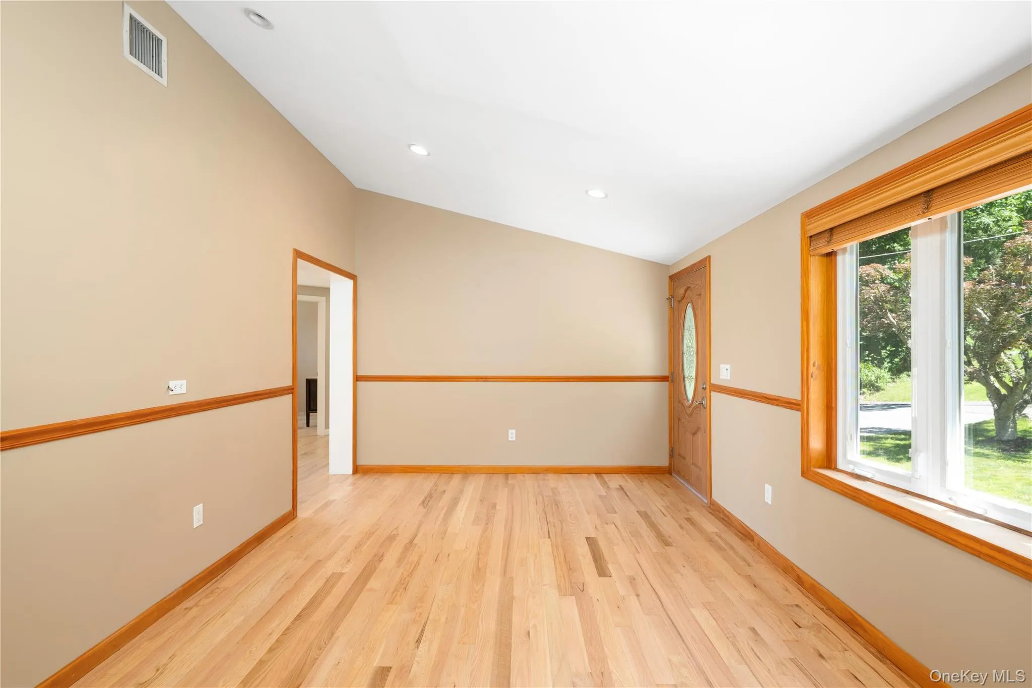 84 Chief Nimham Circle, Kent, NY, 3 Bedrooms Bedrooms, 6 Rooms Rooms,1 BathroomBathrooms,Residential,For Rent,Chief Nimham,0,1008096 84 Chief Nimham Circle, Kent, NY, 3 Bedrooms Bedrooms, 6 Rooms Rooms,1 BathroomBathrooms,Residential,For Rent,Chief Nimham,0,1008096