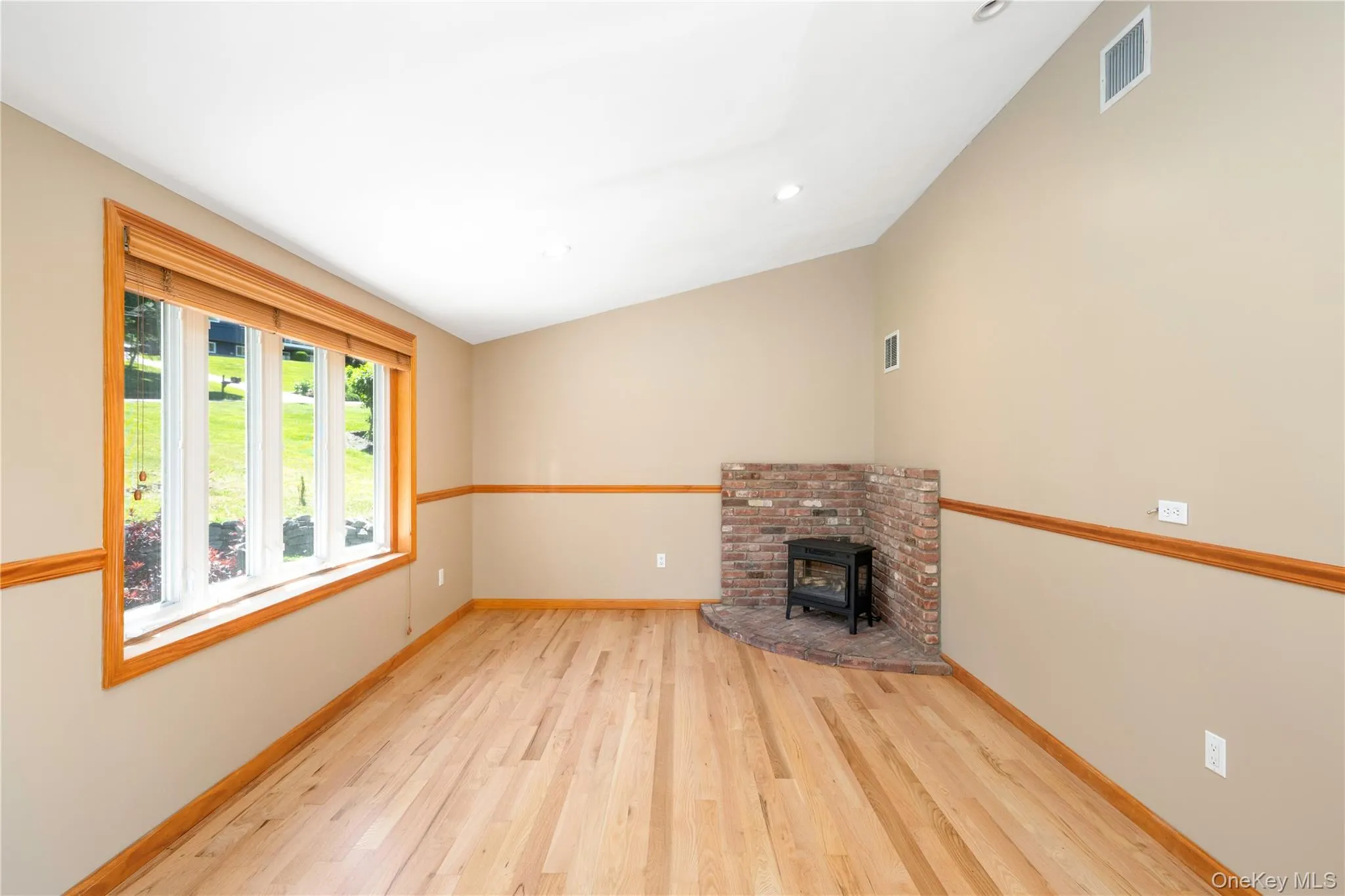 84 Chief Nimham Circle, Kent, NY, 3 Bedrooms Bedrooms, 6 Rooms Rooms,1 BathroomBathrooms,Residential,For Rent,Chief Nimham,0,1008096 84 Chief Nimham Circle, Kent, NY, 3 Bedrooms Bedrooms, 6 Rooms Rooms,1 BathroomBathrooms,Residential,For Rent,Chief Nimham,0,1008096