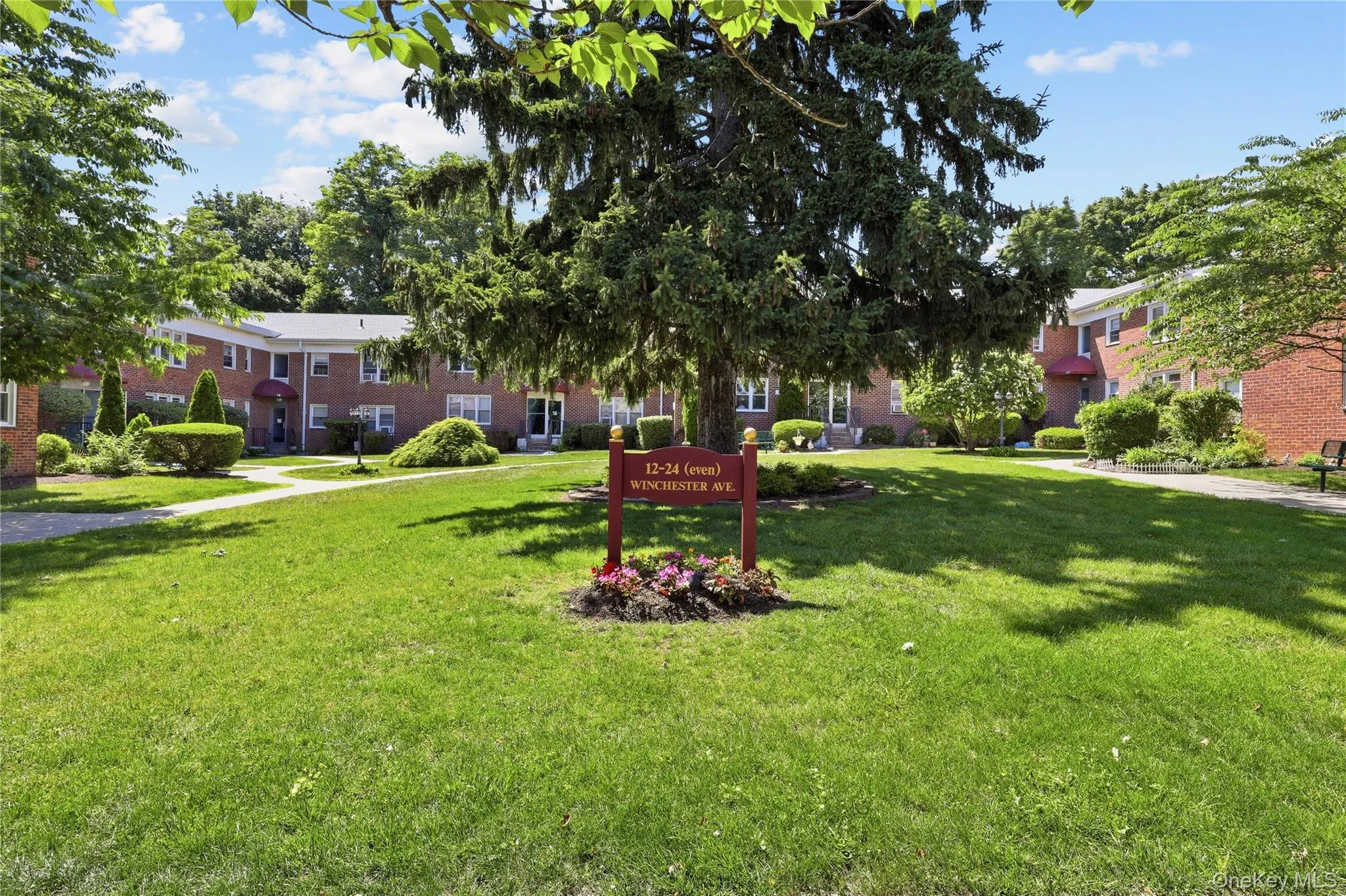 24 Winchester Avenue, Yonkers, NY, 2 Rooms Rooms,1 BathroomBathrooms,Residential,For Rent,Winchester,0,1008097 24 Winchester Avenue, Yonkers, NY, 2 Rooms Rooms,1 BathroomBathrooms,Residential,For Rent,Winchester,0,1008097