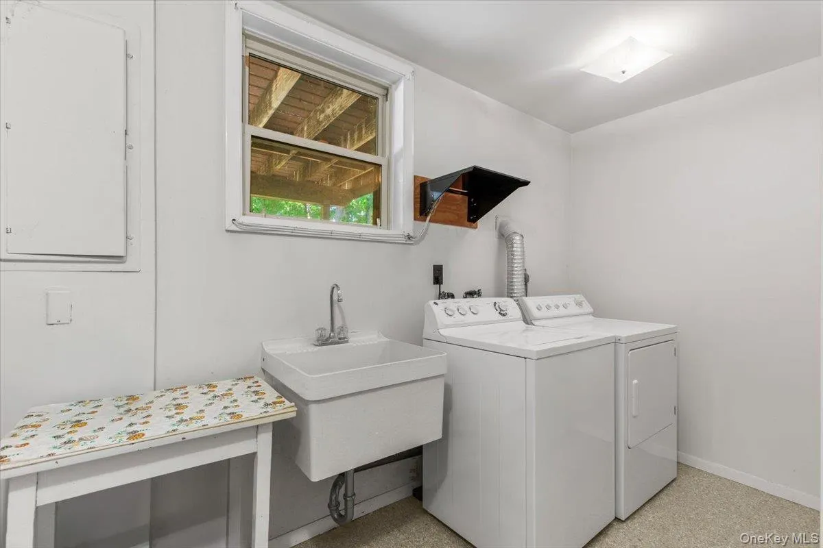 In-home laundry and utility space add everyday convenience. In-home laundry and utility space add everyday convenience.
