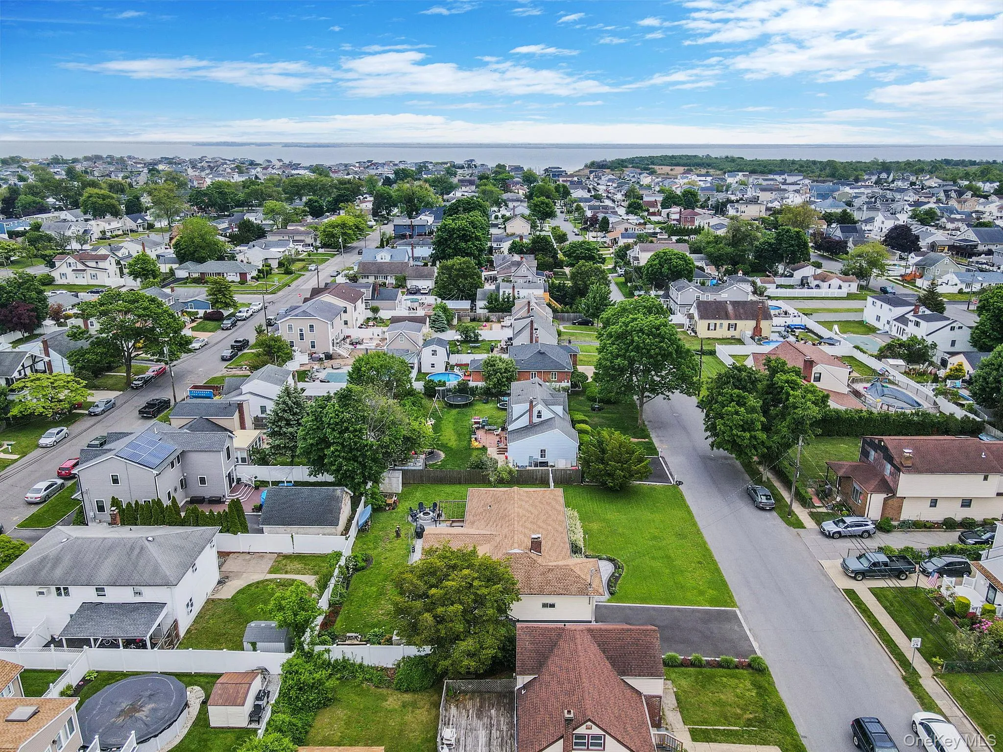 654 5th Street, Babylon, NY, 3 Bedrooms Bedrooms, 7 Rooms Rooms,1 BathroomBathrooms,Residential,For Rent,5th,0,1008100 654 5th Street, Babylon, NY, 3 Bedrooms Bedrooms, 7 Rooms Rooms,1 BathroomBathrooms,Residential,For Rent,5th,0,1008100