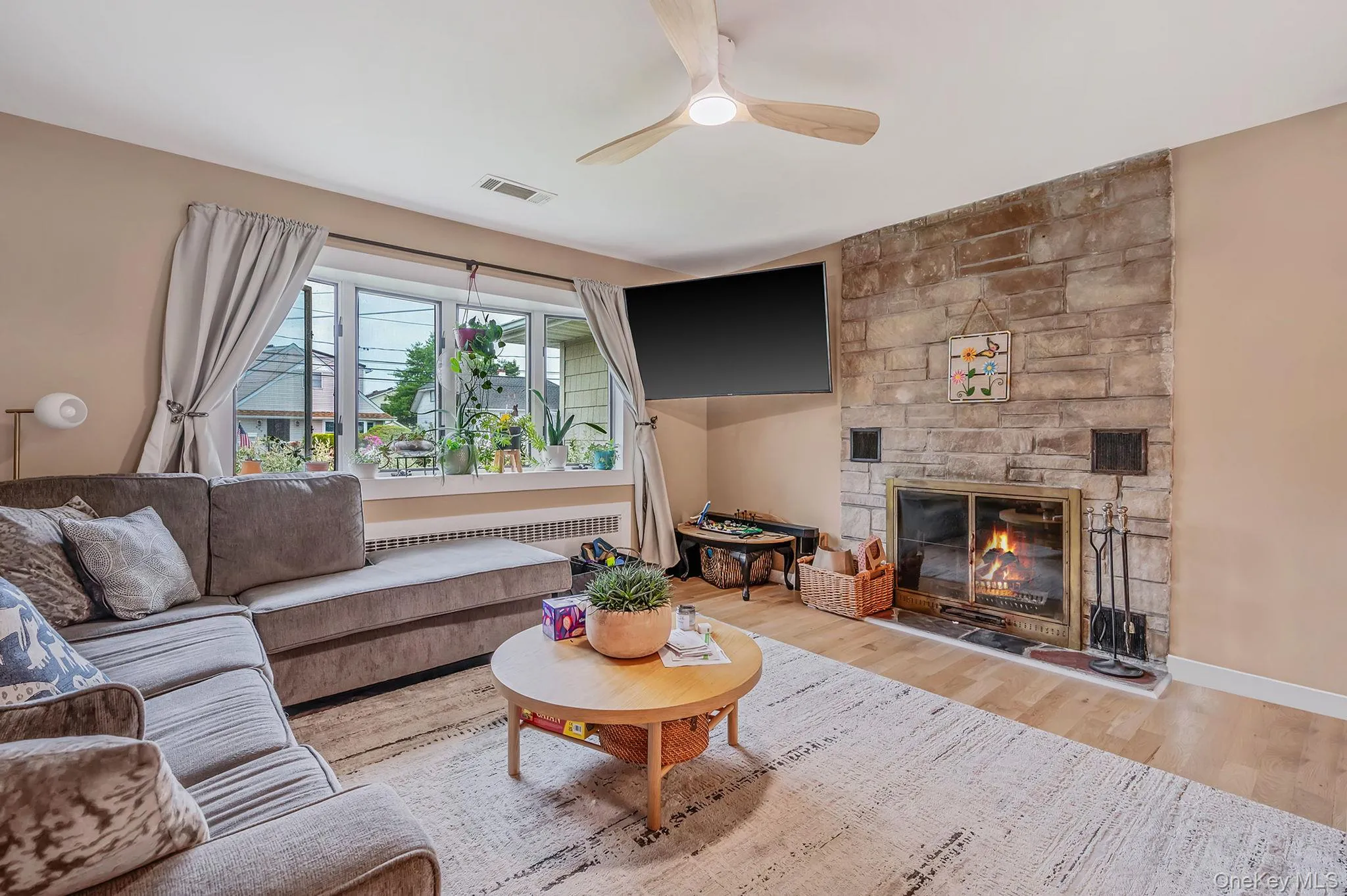 654 5th Street, Babylon, NY, 3 Bedrooms Bedrooms, 7 Rooms Rooms,1 BathroomBathrooms,Residential,For Rent,5th,0,1008100 654 5th Street, Babylon, NY, 3 Bedrooms Bedrooms, 7 Rooms Rooms,1 BathroomBathrooms,Residential,For Rent,5th,0,1008100