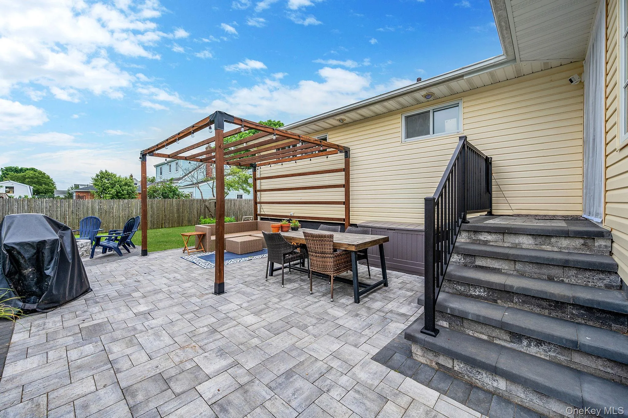 654 5th Street, Babylon, NY, 3 Bedrooms Bedrooms, 7 Rooms Rooms,1 BathroomBathrooms,Residential,For Rent,5th,0,1008100 654 5th Street, Babylon, NY, 3 Bedrooms Bedrooms, 7 Rooms Rooms,1 BathroomBathrooms,Residential,For Rent,5th,0,1008100