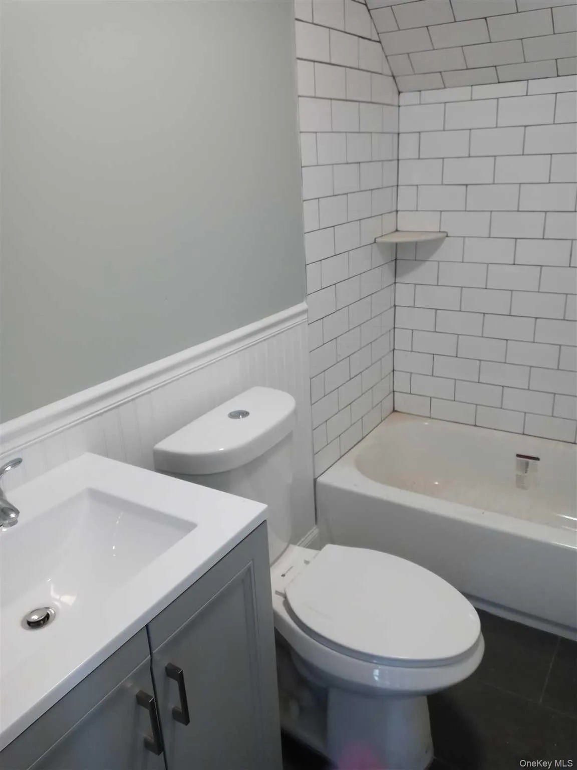 2nd floor bathroom 2nd floor bathroom