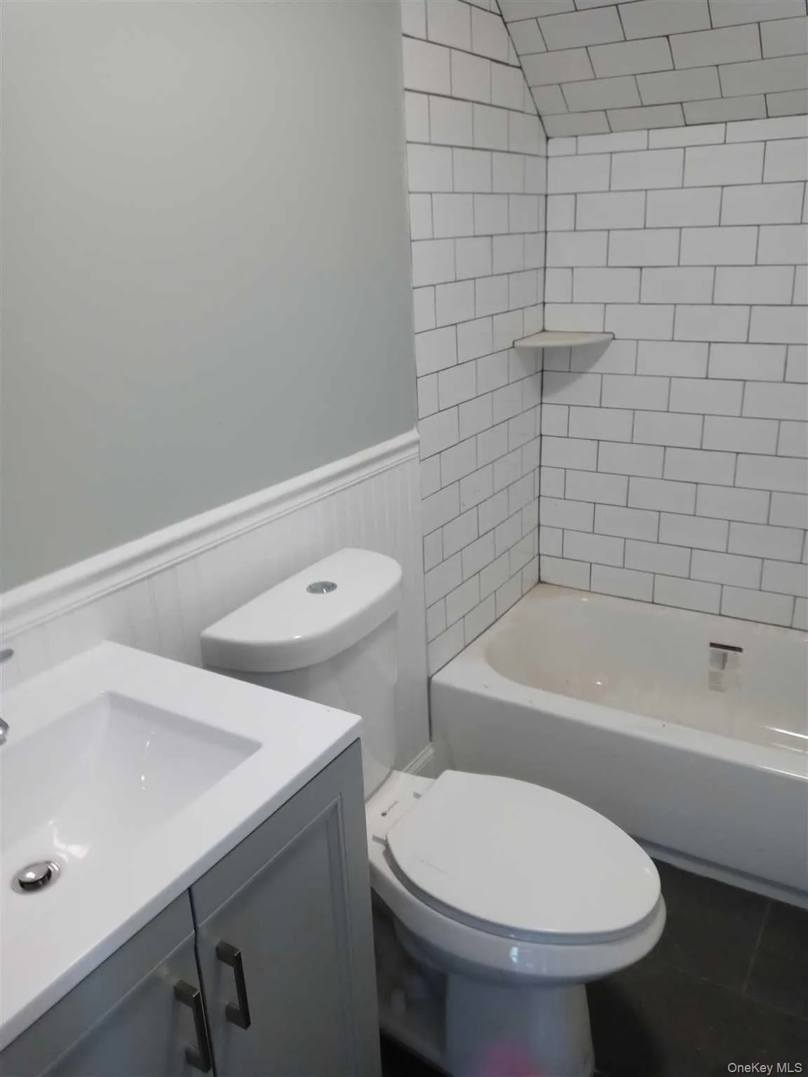 2nd floor bathroom 2nd floor bathroom