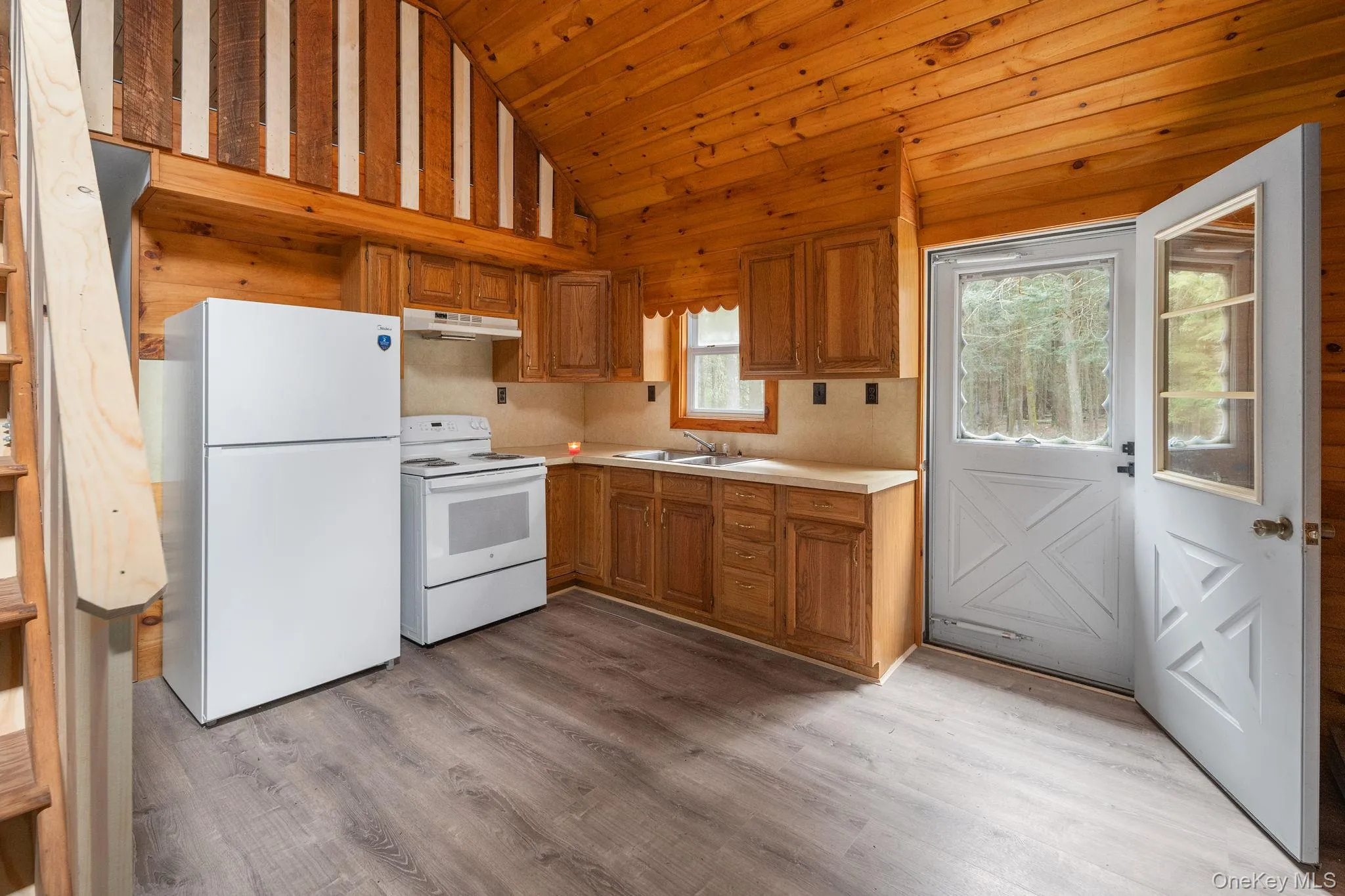 202 Blakesley Road, Out Of Area, NY, 2 Bedrooms Bedrooms, 6 Rooms Rooms,1 BathroomBathrooms,Residential,For Rent,Blakesley,0,1008108 202 Blakesley Road, Out Of Area, NY, 2 Bedrooms Bedrooms, 6 Rooms Rooms,1 BathroomBathrooms,Residential,For Rent,Blakesley,0,1008108
