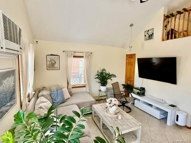 106 7th Road, New York, NY, 3 Bedrooms Bedrooms, 5 Rooms Rooms,1 BathroomBathrooms,Residential,For Rent,7th,0,1008109 106 7th Road, New York, NY, 3 Bedrooms Bedrooms, 5 Rooms Rooms,1 BathroomBathrooms,Residential,For Rent,7th,0,1008109