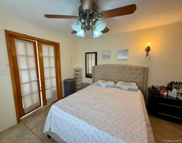 106 7th Road, New York, NY, 3 Bedrooms Bedrooms, 5 Rooms Rooms,1 BathroomBathrooms,Residential,For Rent,7th,0,1008109 106 7th Road, New York, NY, 3 Bedrooms Bedrooms, 5 Rooms Rooms,1 BathroomBathrooms,Residential,For Rent,7th,0,1008109