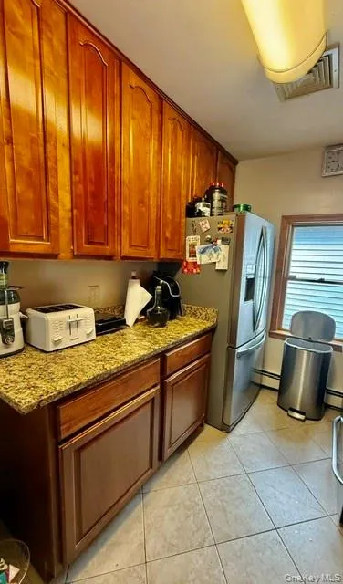 106 7th Road, New York, NY, 3 Bedrooms Bedrooms, 5 Rooms Rooms,1 BathroomBathrooms,Residential,For Rent,7th,0,1008109 106 7th Road, New York, NY, 3 Bedrooms Bedrooms, 5 Rooms Rooms,1 BathroomBathrooms,Residential,For Rent,7th,0,1008109