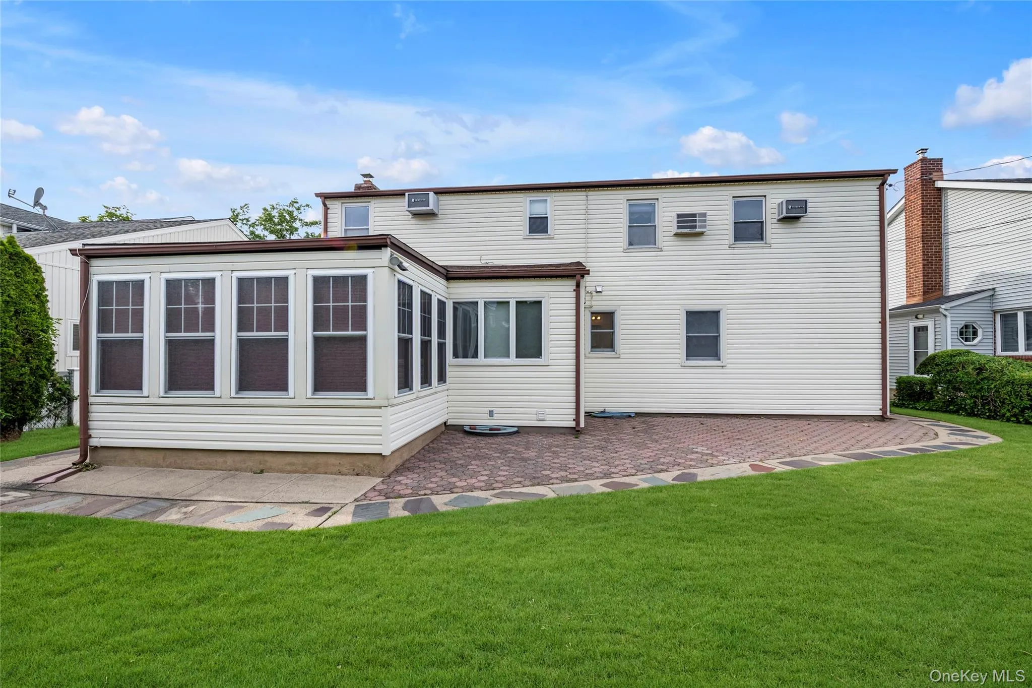 114 Patton Boulevard, North Hempstead, NY, 5 Bedrooms Bedrooms, 8 Rooms Rooms,2 BathroomsBathrooms,Residential,For Rent,Patton,0,1008111 114 Patton Boulevard, North Hempstead, NY, 5 Bedrooms Bedrooms, 8 Rooms Rooms,2 BathroomsBathrooms,Residential,For Rent,Patton,0,1008111