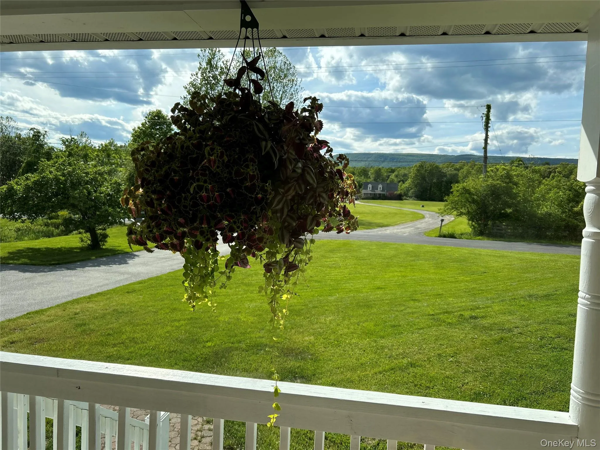 94 Jansen Road, Shawangunk, NY, 3 Bedrooms Bedrooms, 6 Rooms Rooms,2 BathroomsBathrooms,Residential,For Rent,Jansen,0,1008113 94 Jansen Road, Shawangunk, NY, 3 Bedrooms Bedrooms, 6 Rooms Rooms,2 BathroomsBathrooms,Residential,For Rent,Jansen,0,1008113