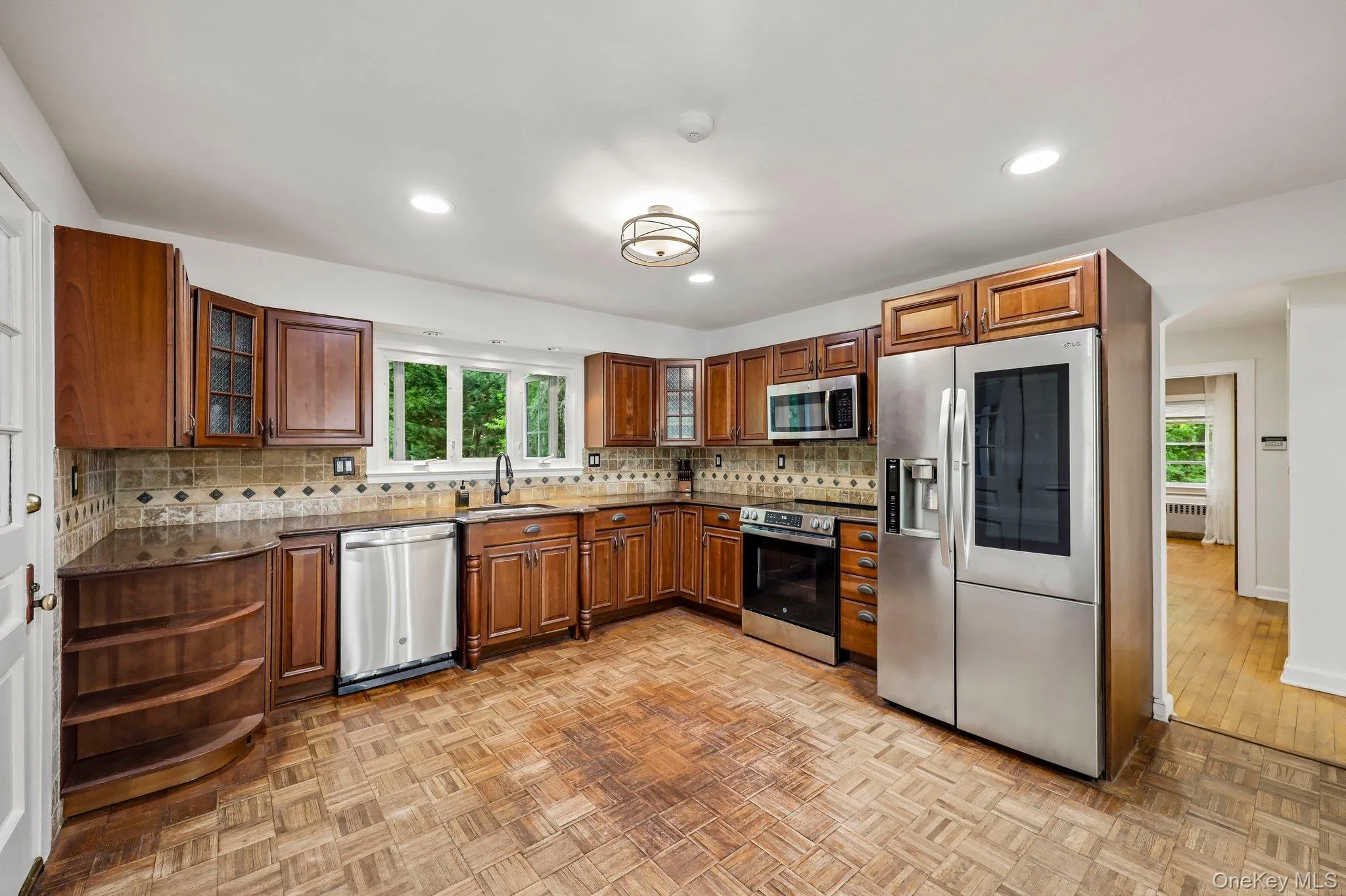 40 Timberpoint Drive, Huntington, NY, 4 Bedrooms Bedrooms, 9 Rooms Rooms,2 BathroomsBathrooms,Residential,For Rent,Timberpoint,0,1008114 40 Timberpoint Drive, Huntington, NY, 4 Bedrooms Bedrooms, 9 Rooms Rooms,2 BathroomsBathrooms,Residential,For Rent,Timberpoint,0,1008114