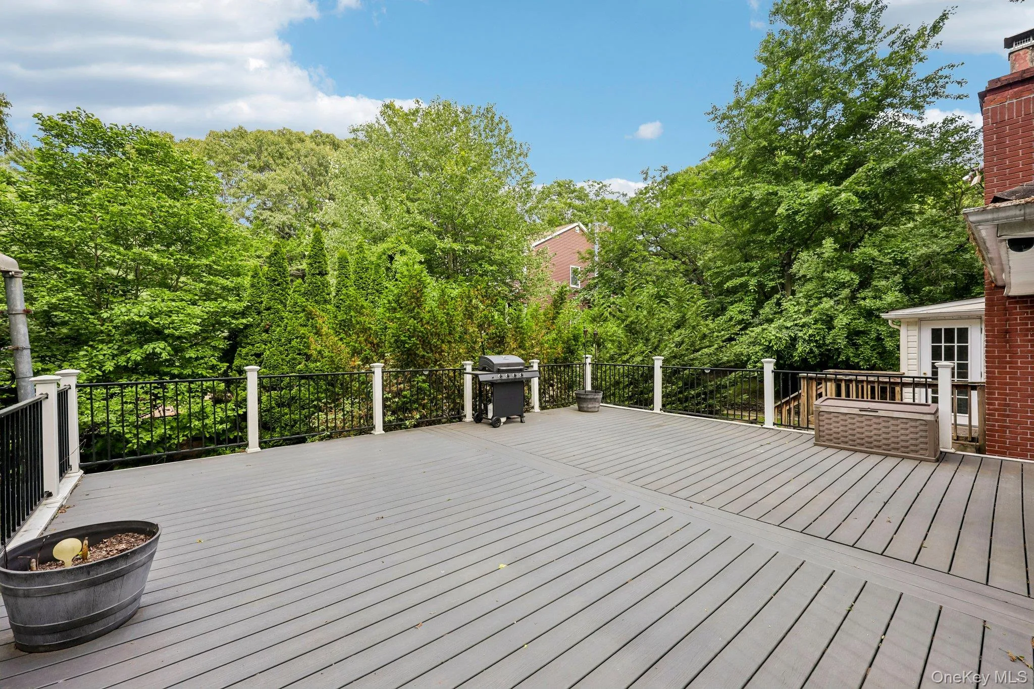 40 Timberpoint Drive, Huntington, NY, 4 Bedrooms Bedrooms, 9 Rooms Rooms,2 BathroomsBathrooms,Residential,For Rent,Timberpoint,0,1008114 40 Timberpoint Drive, Huntington, NY, 4 Bedrooms Bedrooms, 9 Rooms Rooms,2 BathroomsBathrooms,Residential,For Rent,Timberpoint,0,1008114