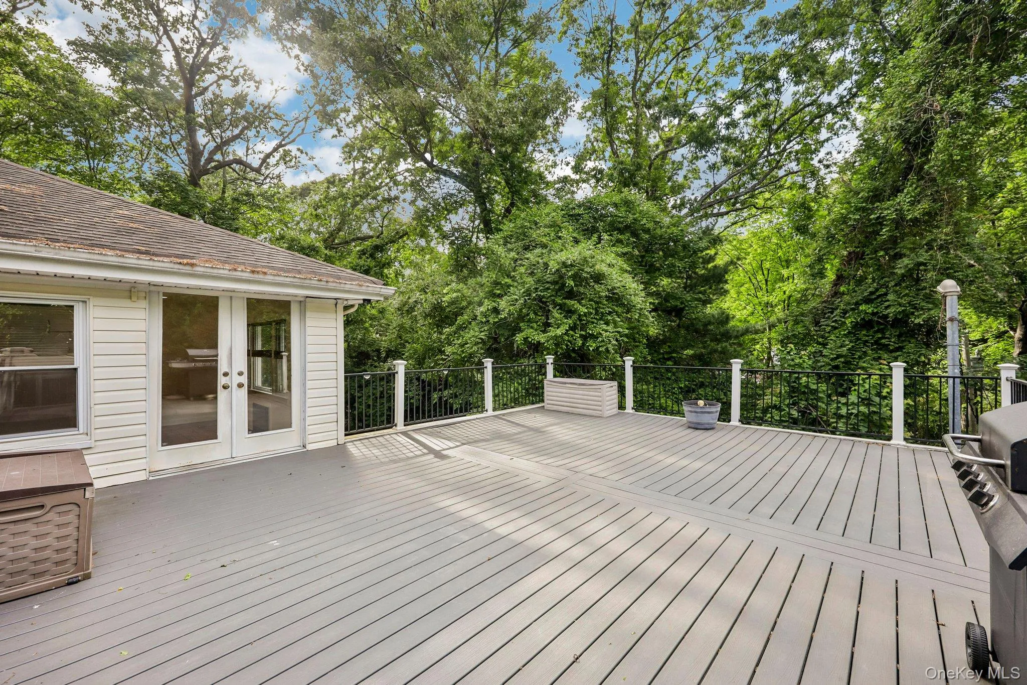 40 Timberpoint Drive, Huntington, NY, 4 Bedrooms Bedrooms, 9 Rooms Rooms,2 BathroomsBathrooms,Residential,For Rent,Timberpoint,0,1008114 40 Timberpoint Drive, Huntington, NY, 4 Bedrooms Bedrooms, 9 Rooms Rooms,2 BathroomsBathrooms,Residential,For Rent,Timberpoint,0,1008114